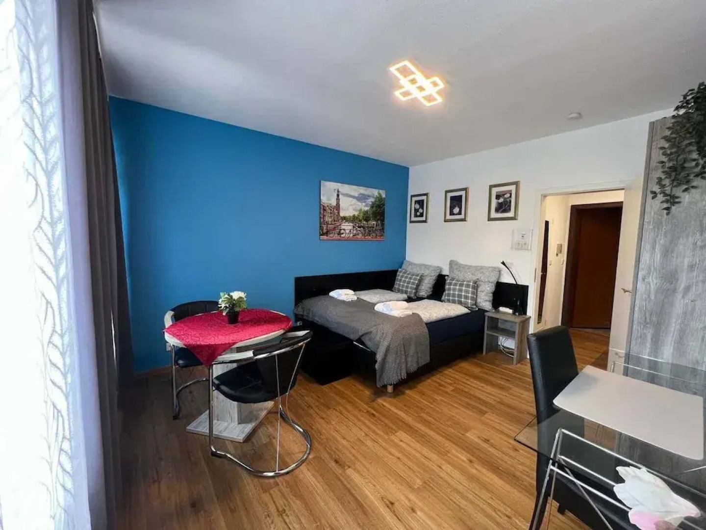 Riverside Retreat in Koblenz