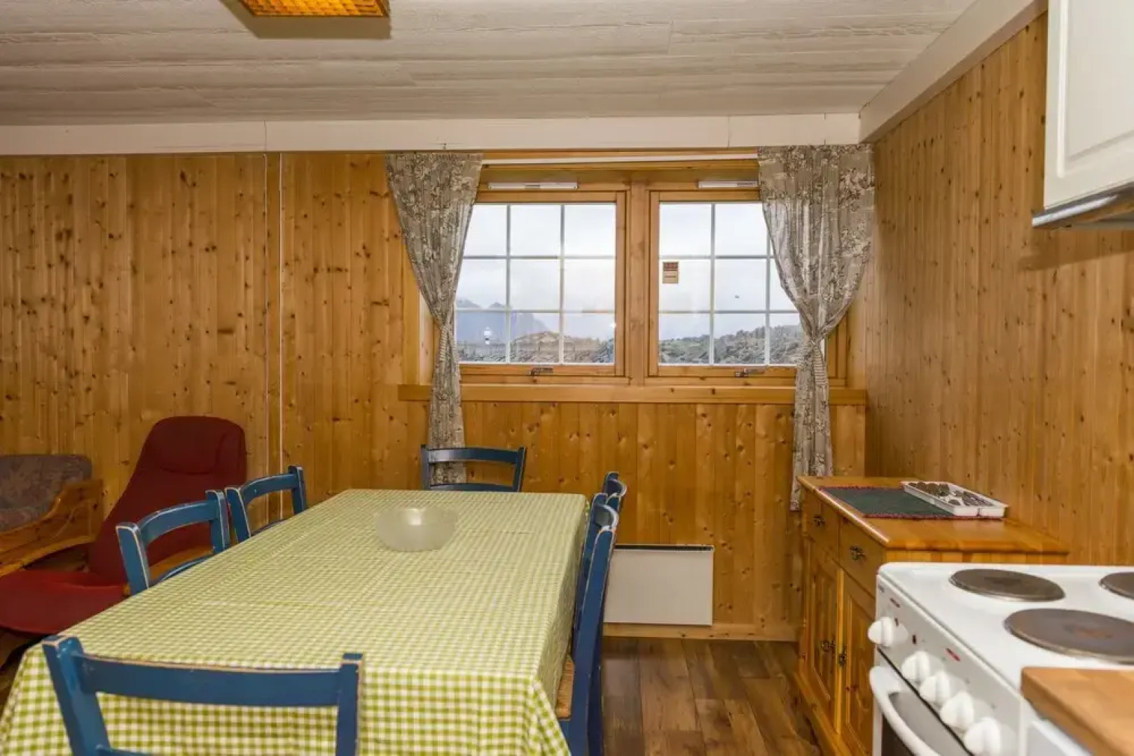 Vandrerhjem Lofotferie Kabelvåg