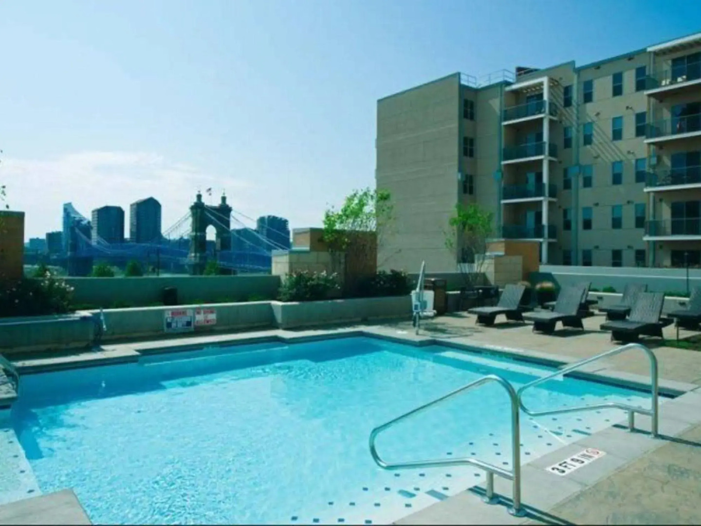 Bridgestreet at Current at the Banks