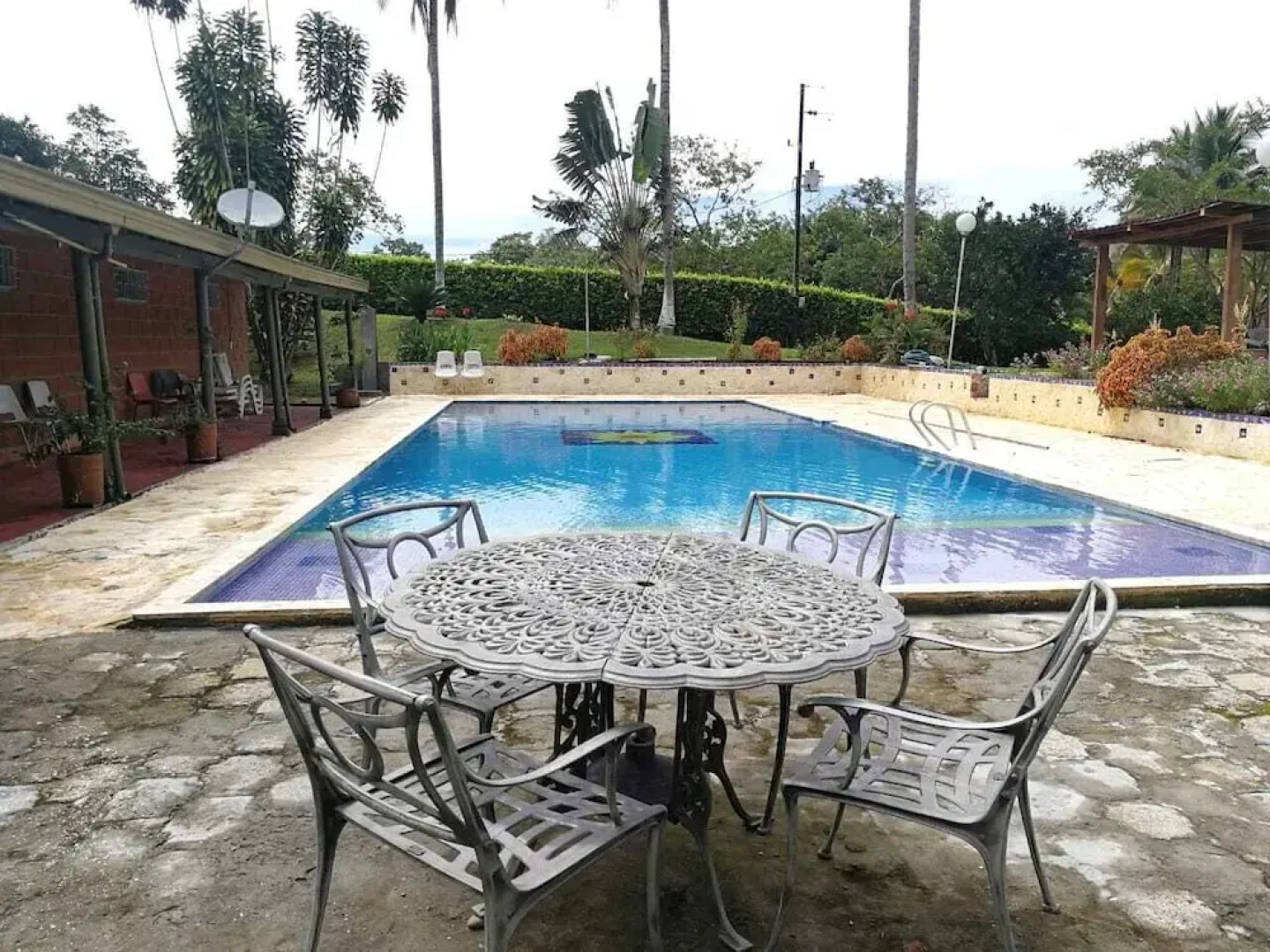 Hotel Mi Tierra
