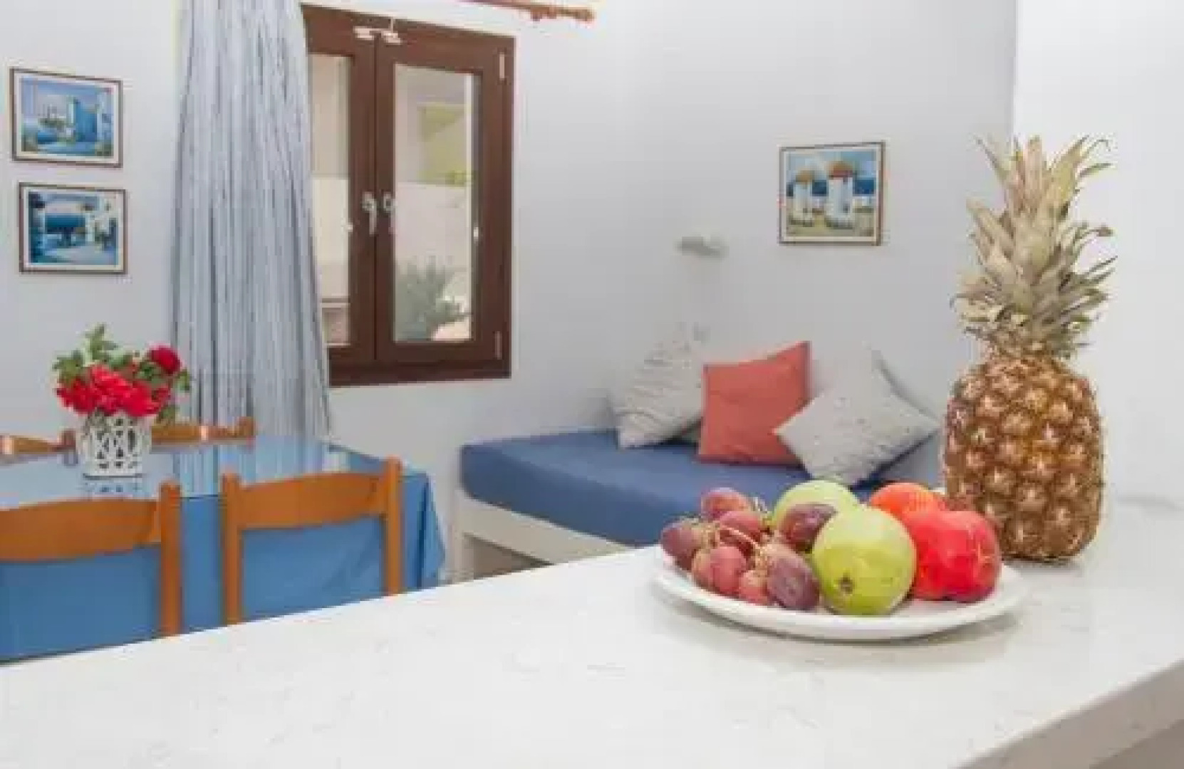 Zorbas Hotel And Apartments