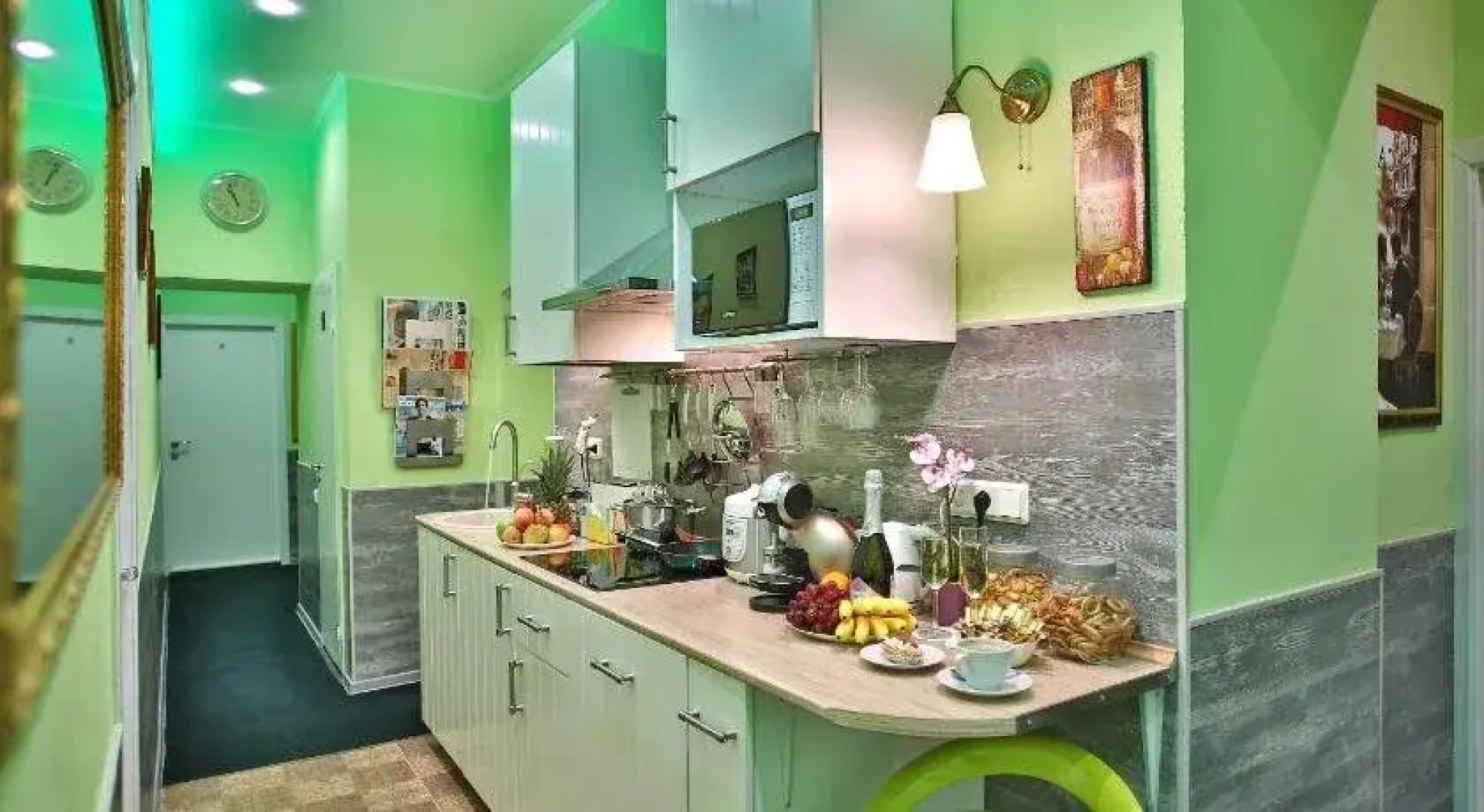 Ariya on Rimskogo-Korsakova Hotel