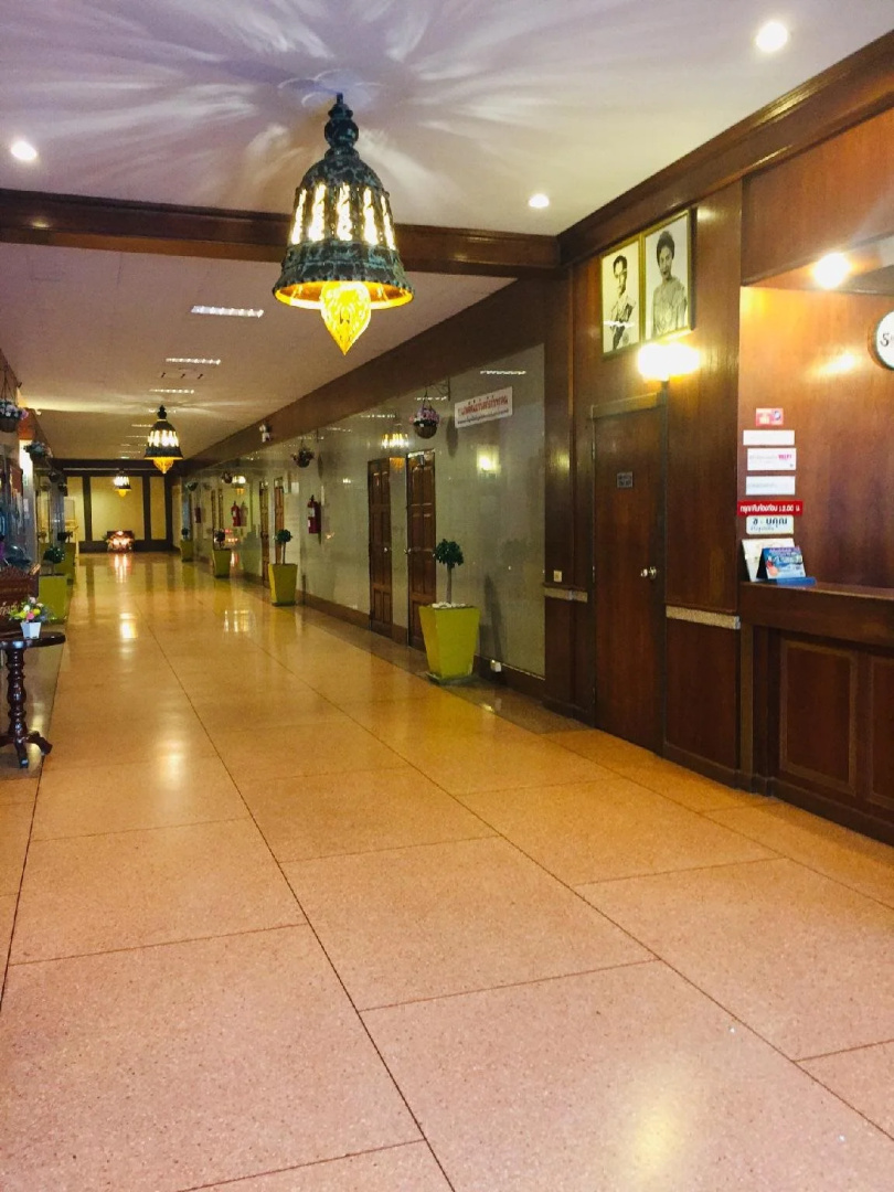 Suriwong Chumphon Hotel