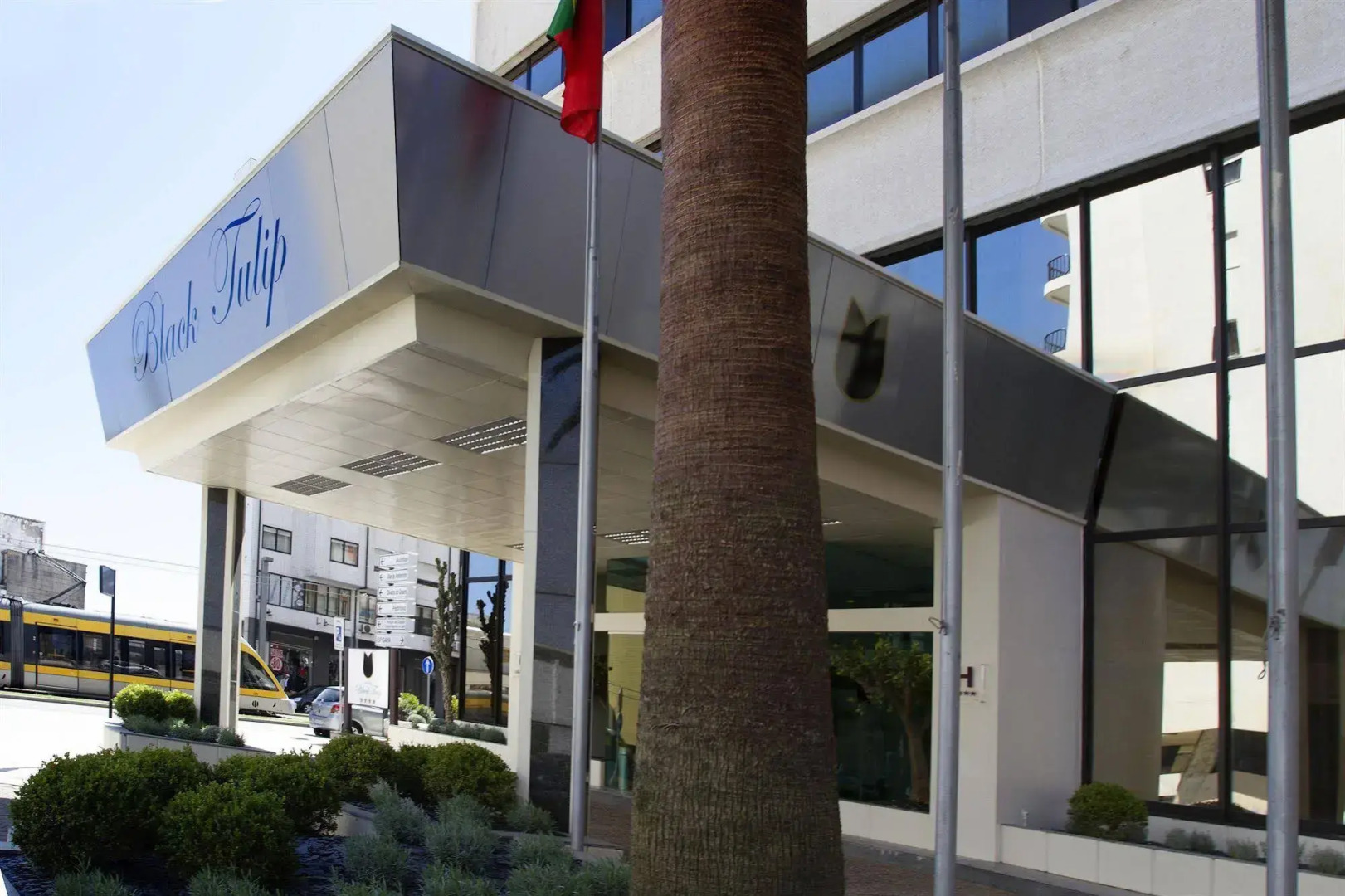 Hotel Black Tulip - Porto Gaia