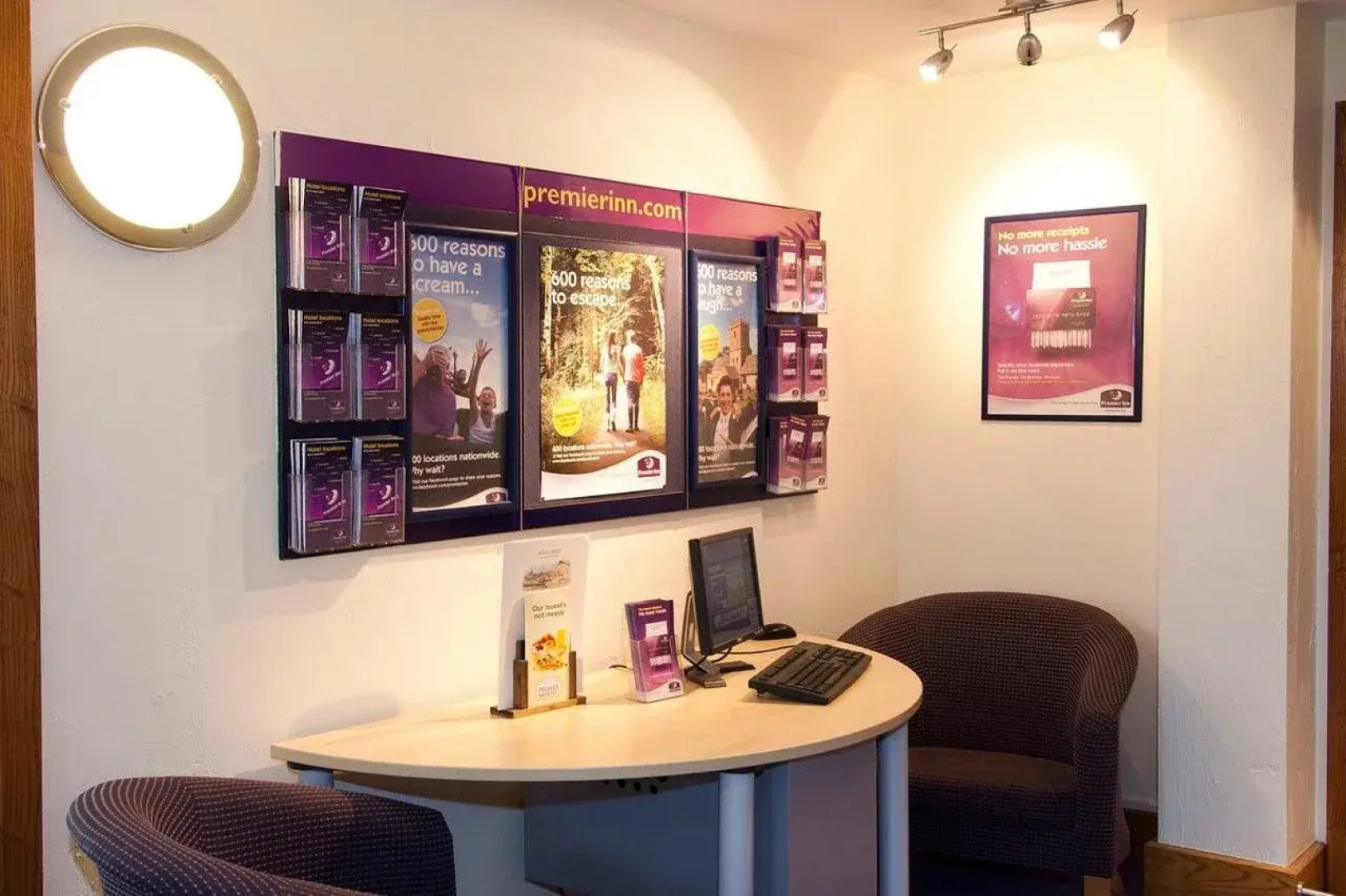 Premier Inn Manchester - Handforth