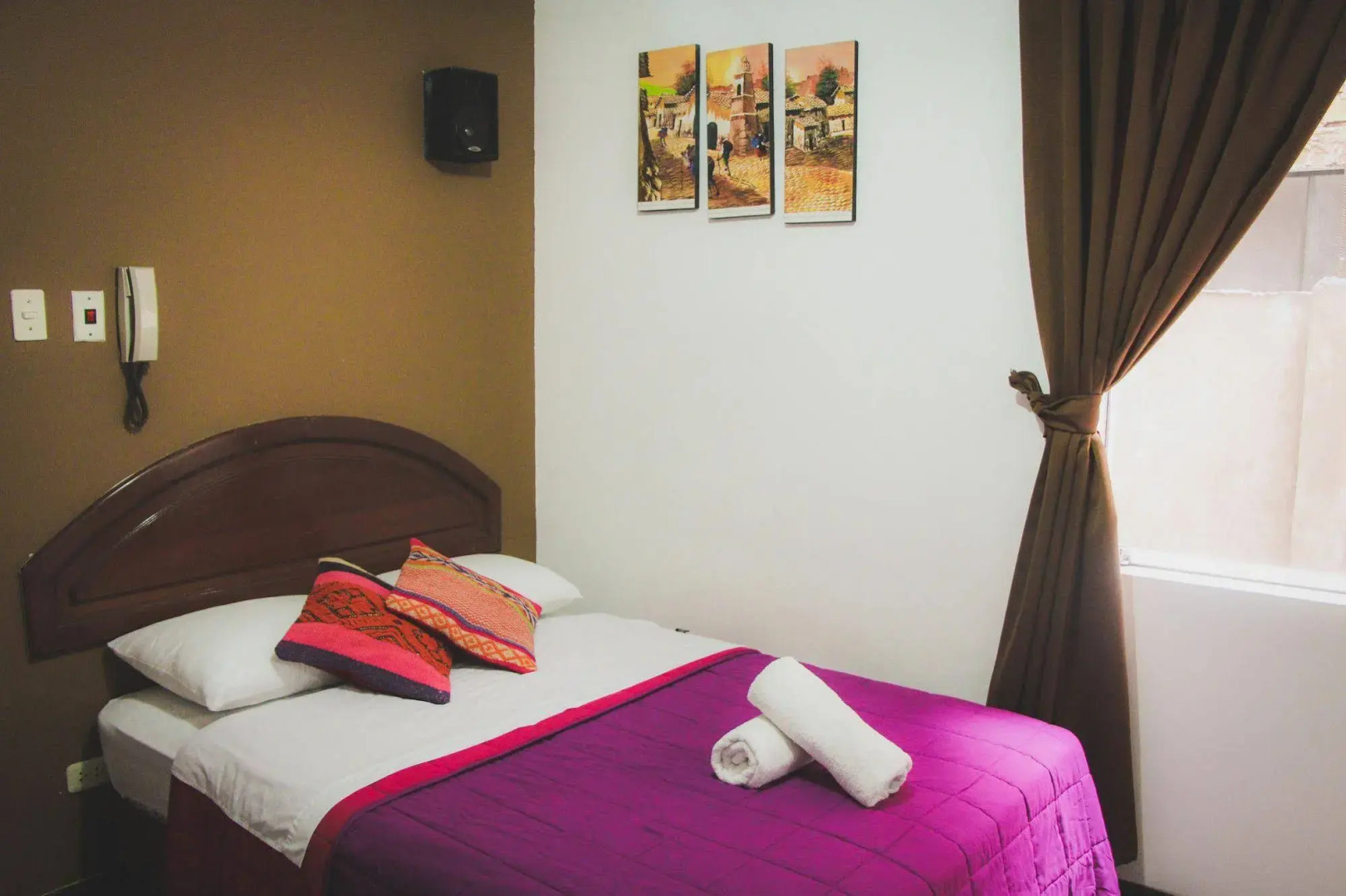 Tupac Hostel - Lima Airport