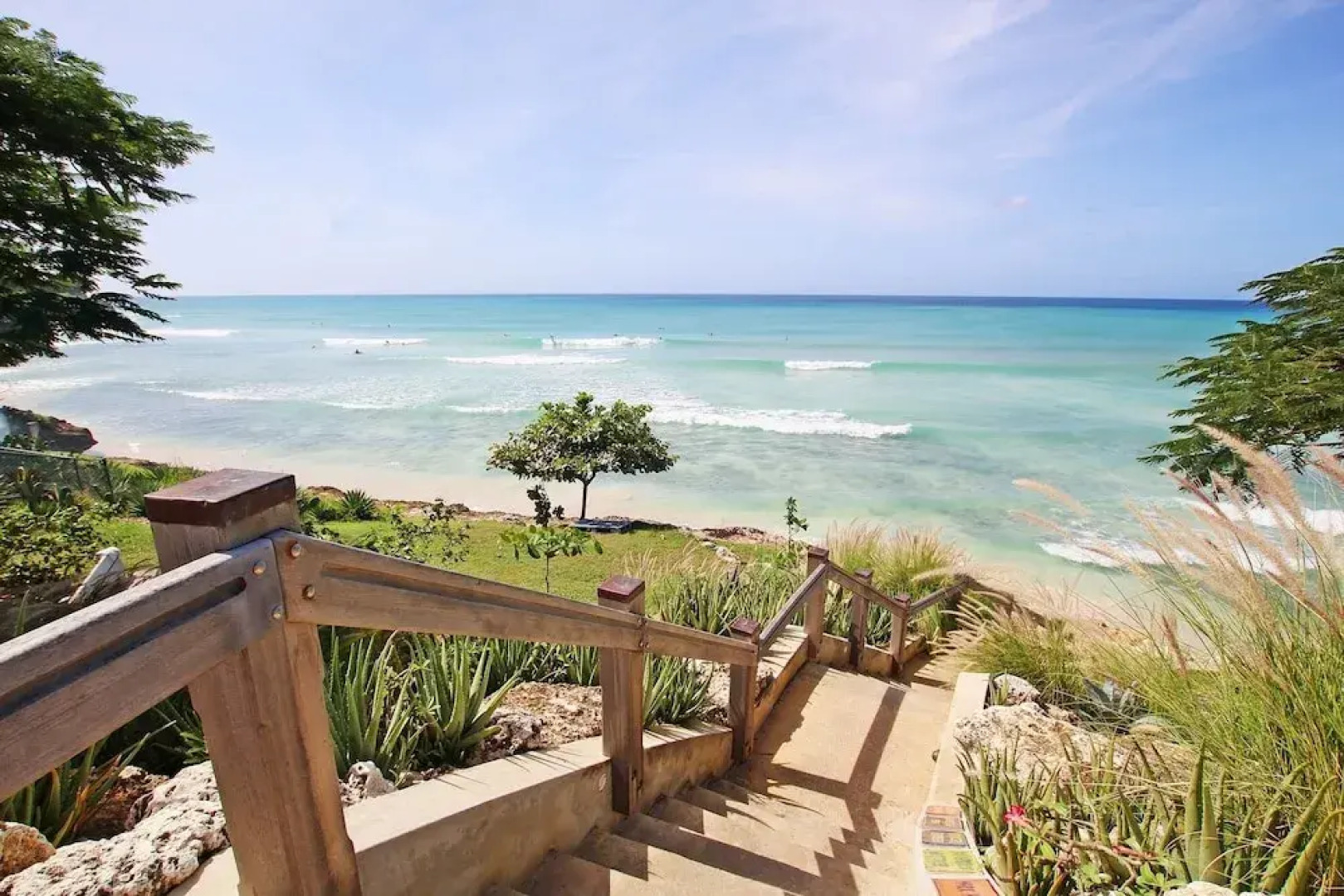 Oceanfront 2-bed Apt With Pool Near Surfing - Rosalie #2 2 Bedroom Apts by Bluescape