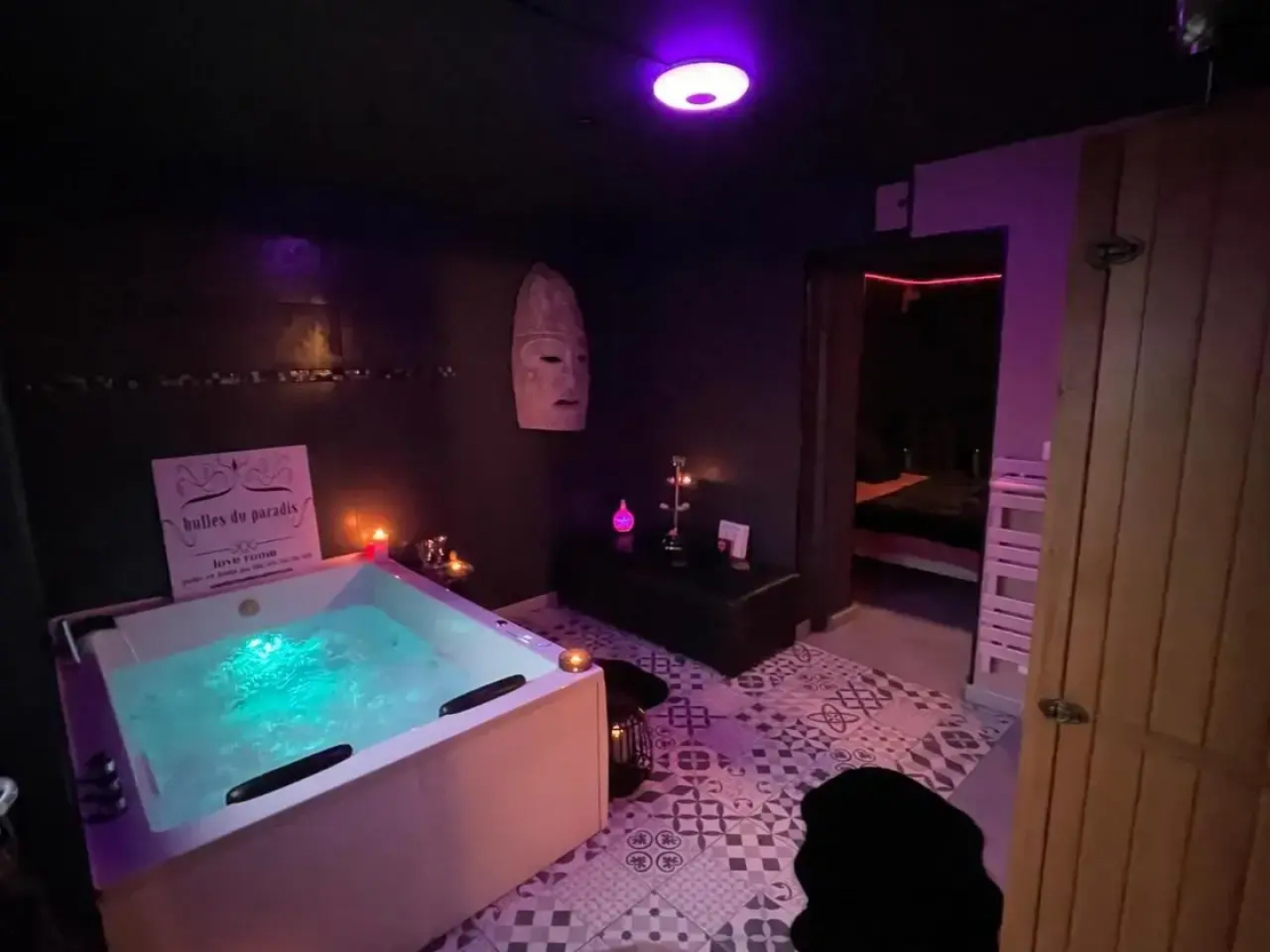Lover's room 48