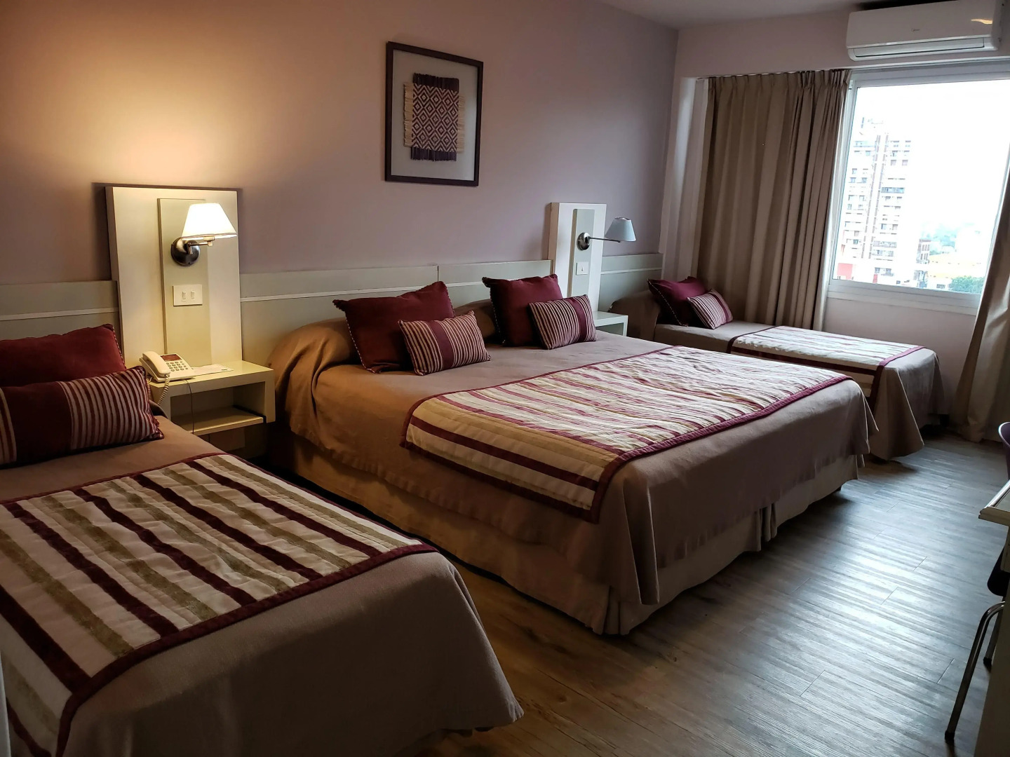 Continental Posadas Hotel