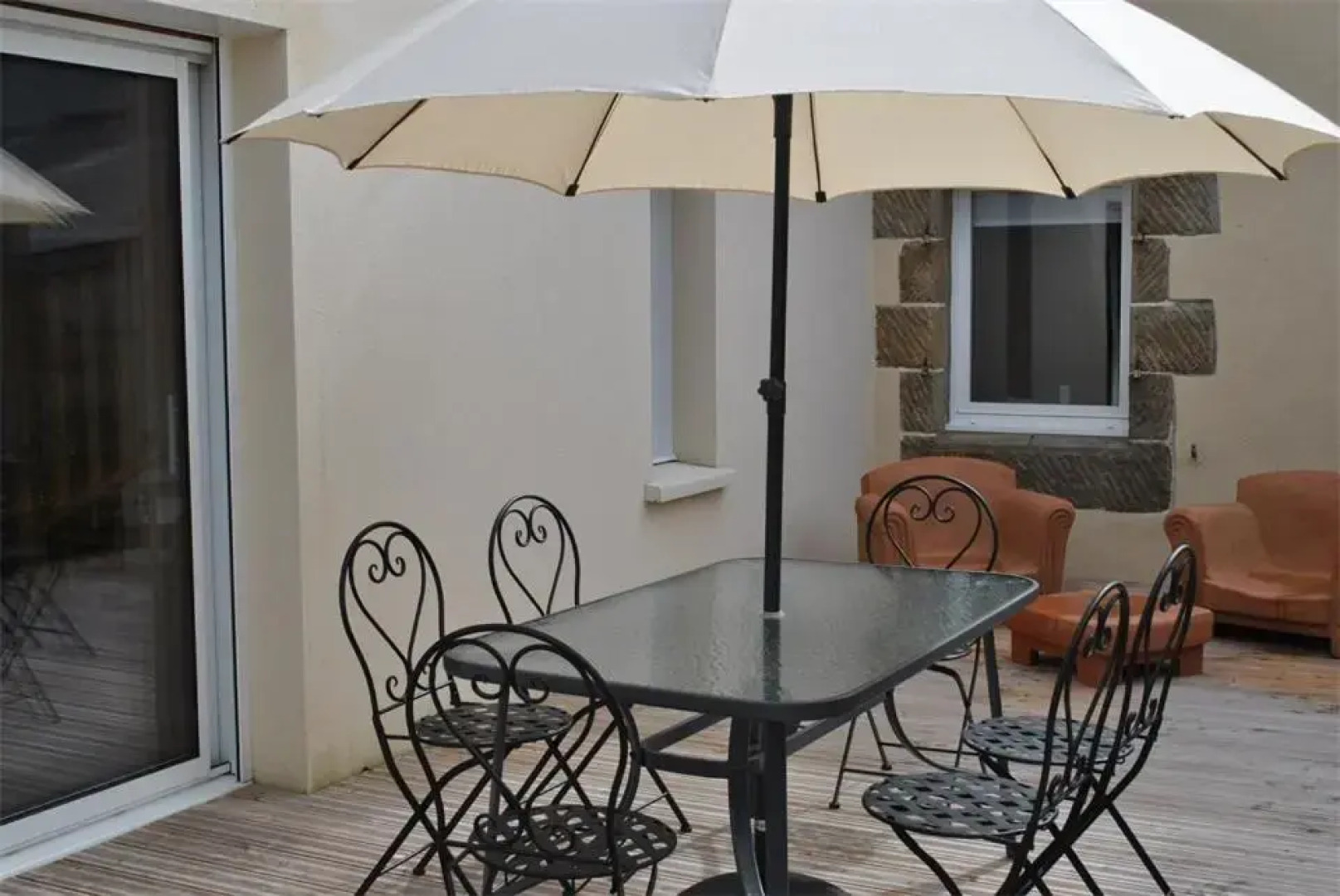 Belle maison avec jardin clos proche plage à l'ILE GRANDE - Réf 291