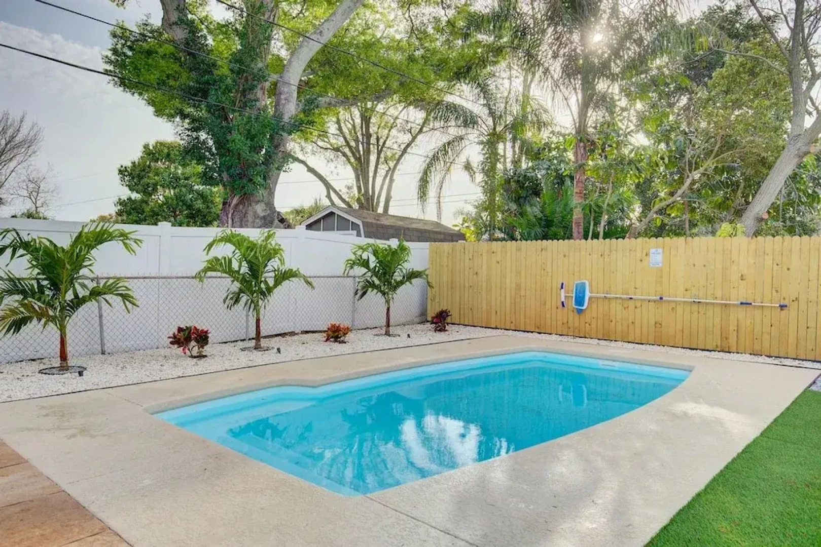 Palm Oasis 2 2 Serene Backyard Private Poolside