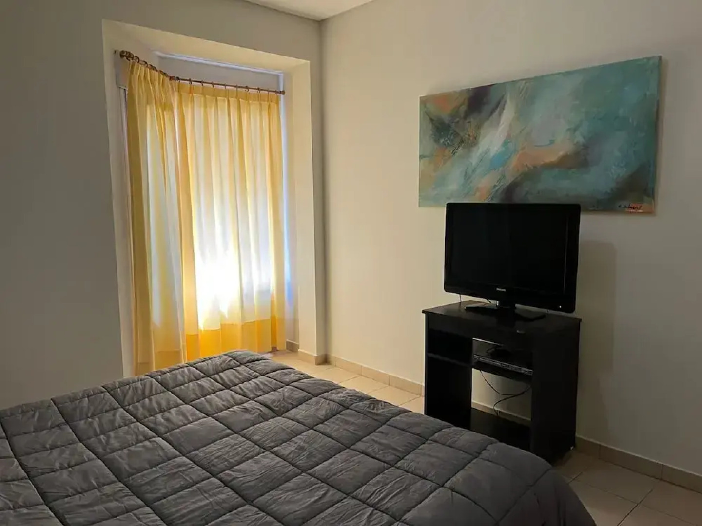 Los Robles Apart Hotel