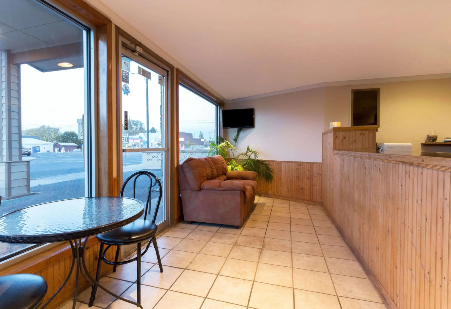 Knights Inn Baker City