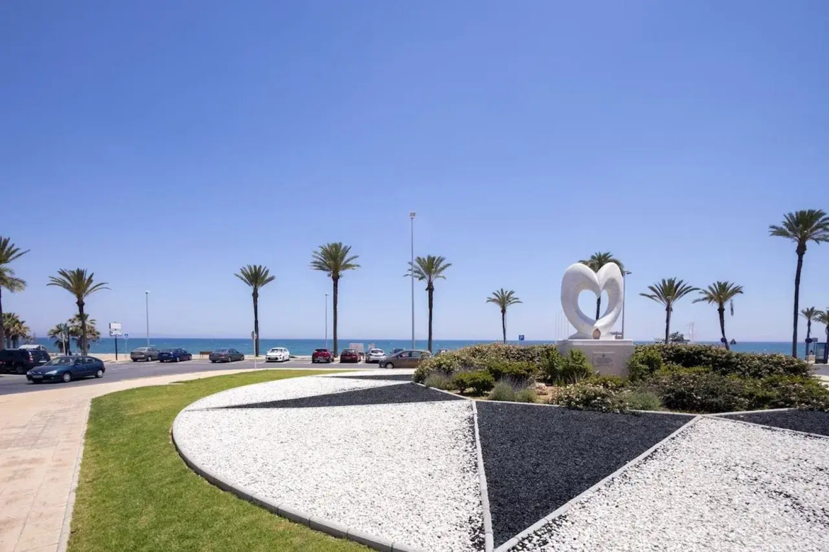 Отель Moon Dreams Roquetas