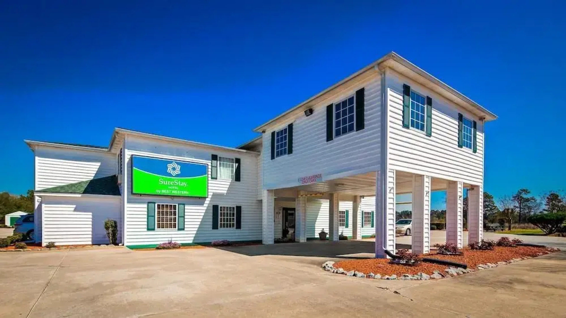 Howard Johnson Manning