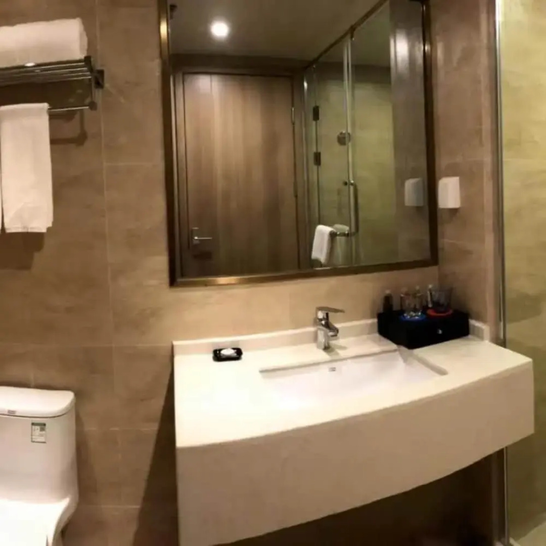 Greenland Kang Young Hotel