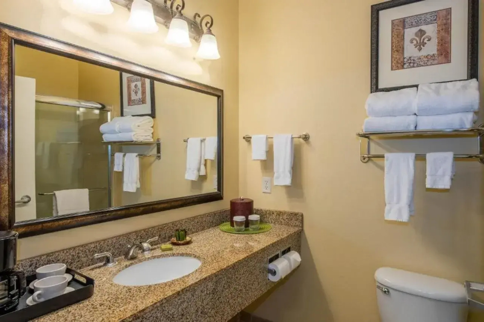 Natchez Grand Hotel & Suites On the River