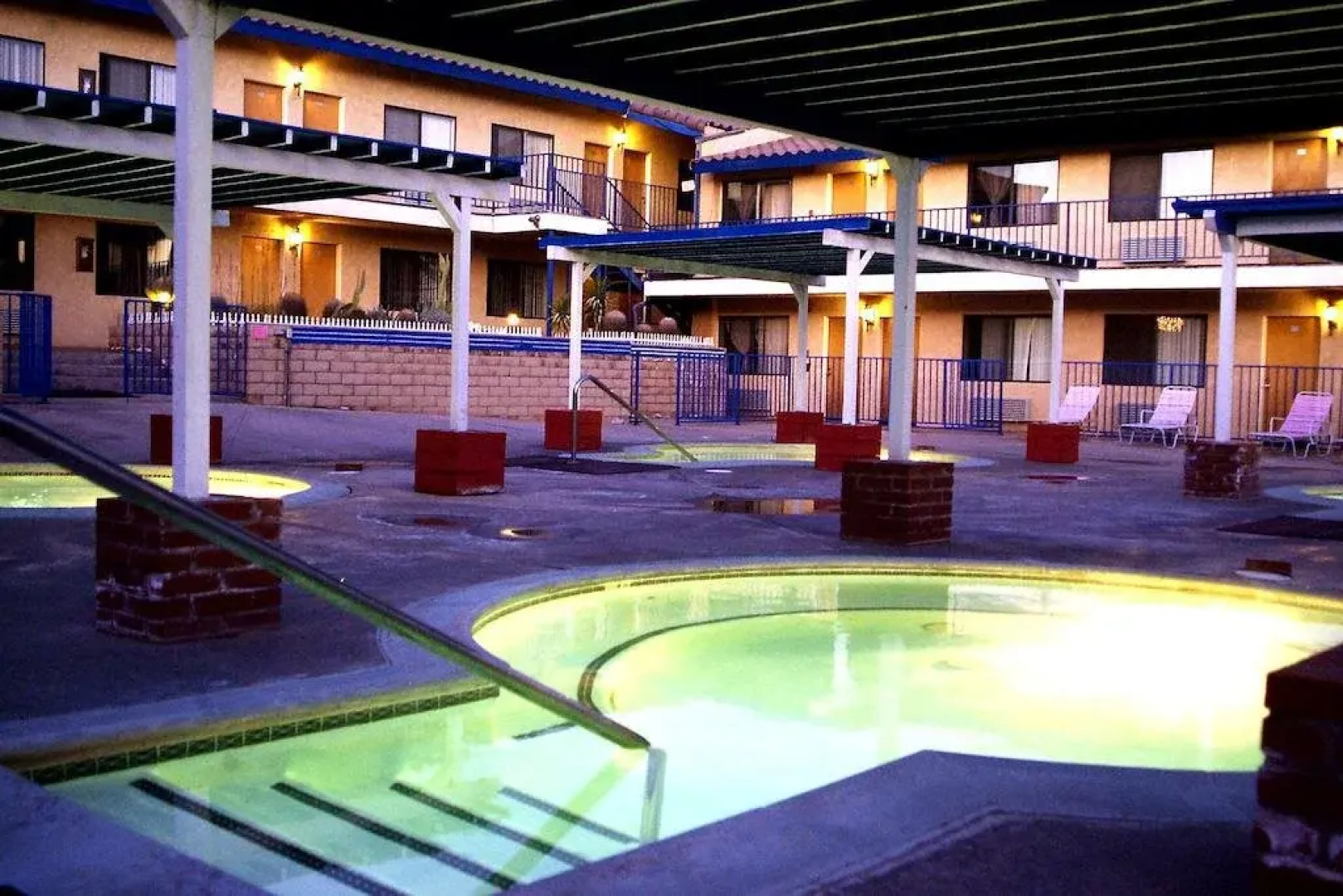 Desert Rain Spa Hotel