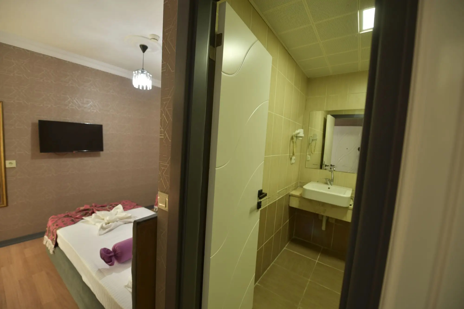 Omega Luxx Hotel - Boutique class
