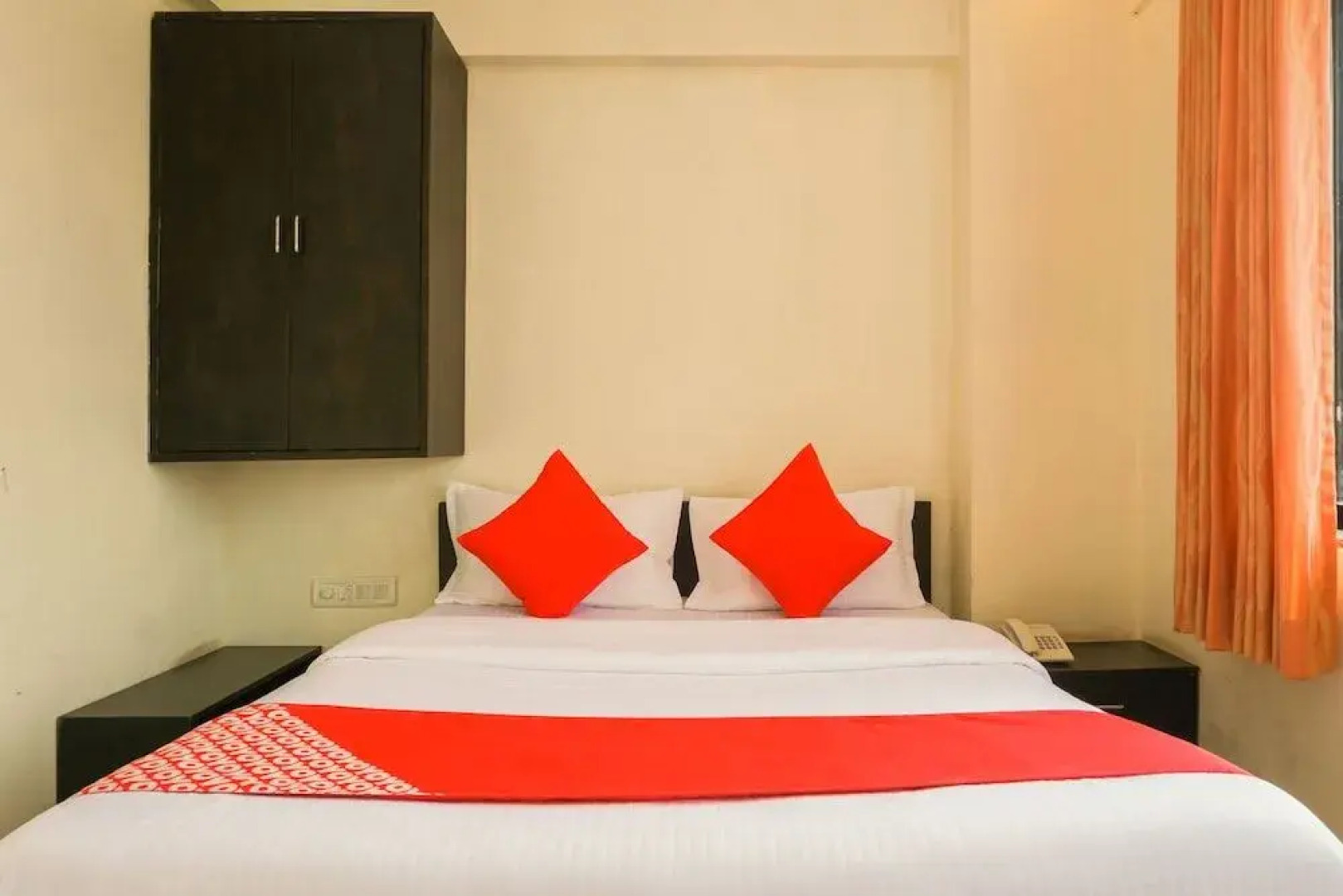 Collection O 22348 Radha Krishna