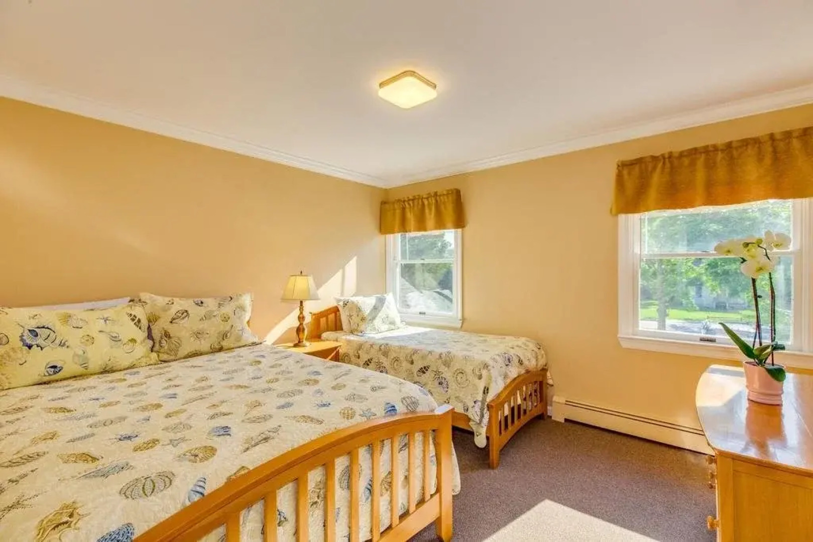 Colonial Shores Resort