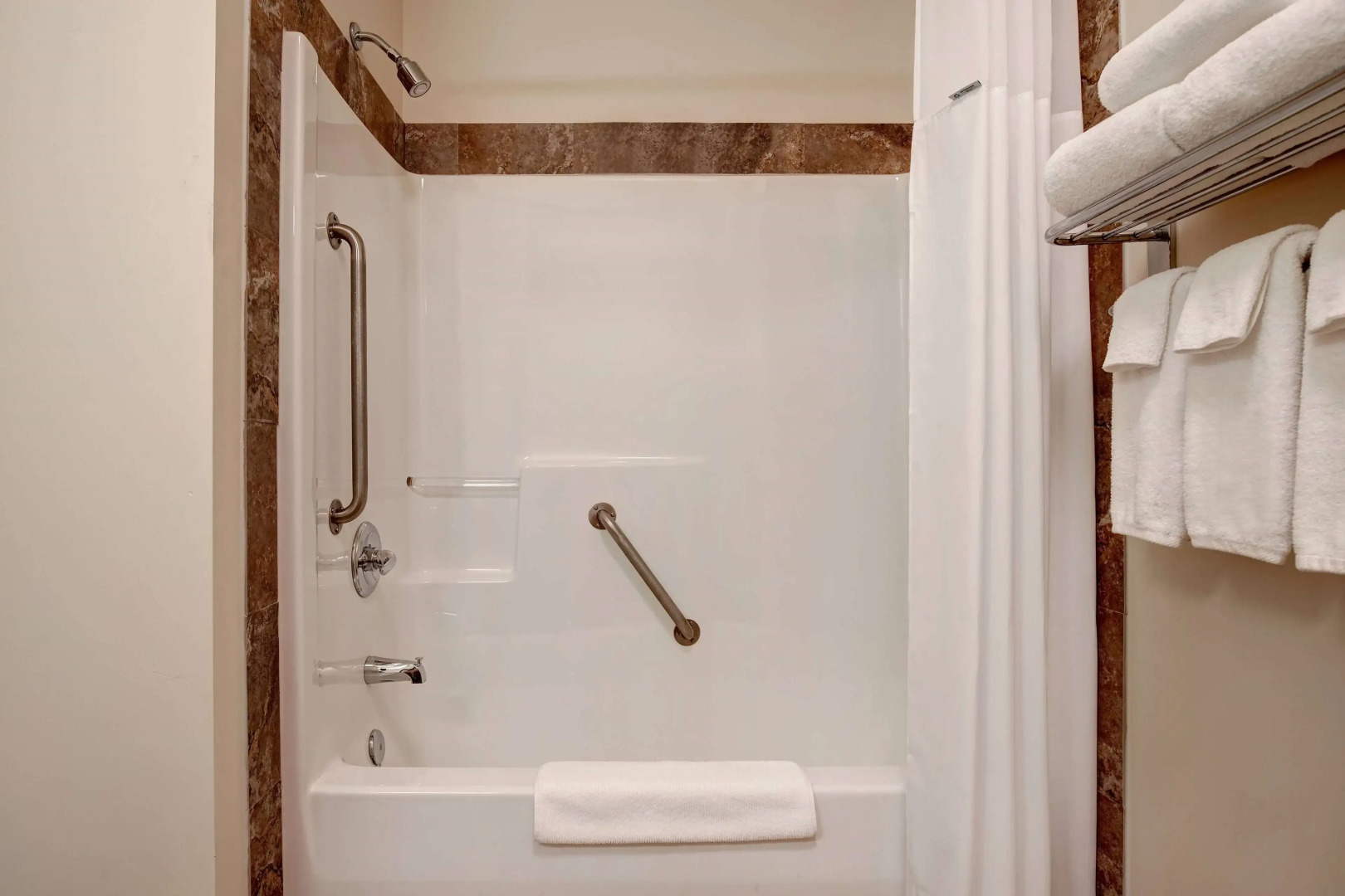 Days Inn by Wyndham Dawson Creek