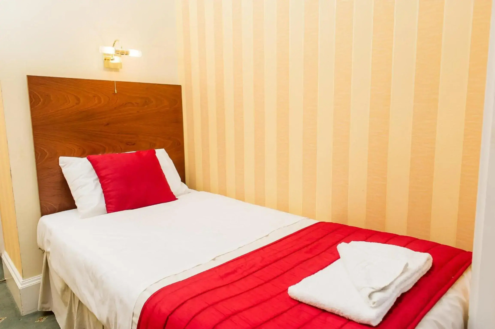 Avonmore Hotel Cartwright Gardens