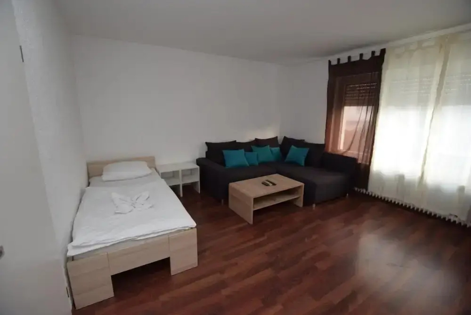 AB Apartments - Apartments Johann-Sebastian-Bach-Strasse