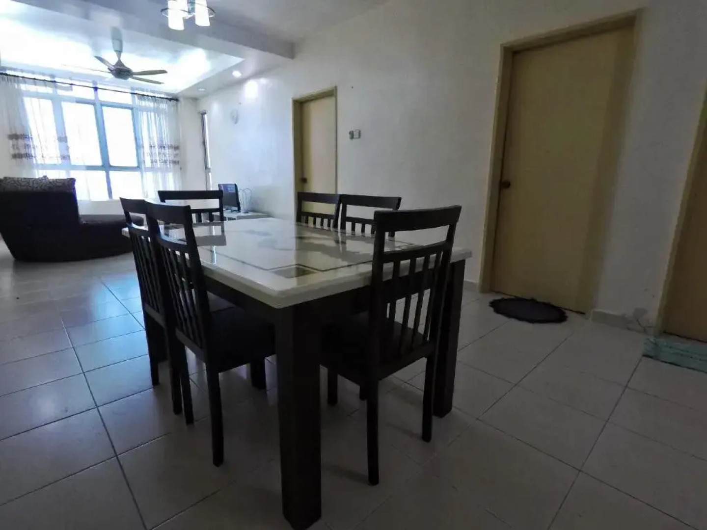 Pelangi Mall Condominum by iHost