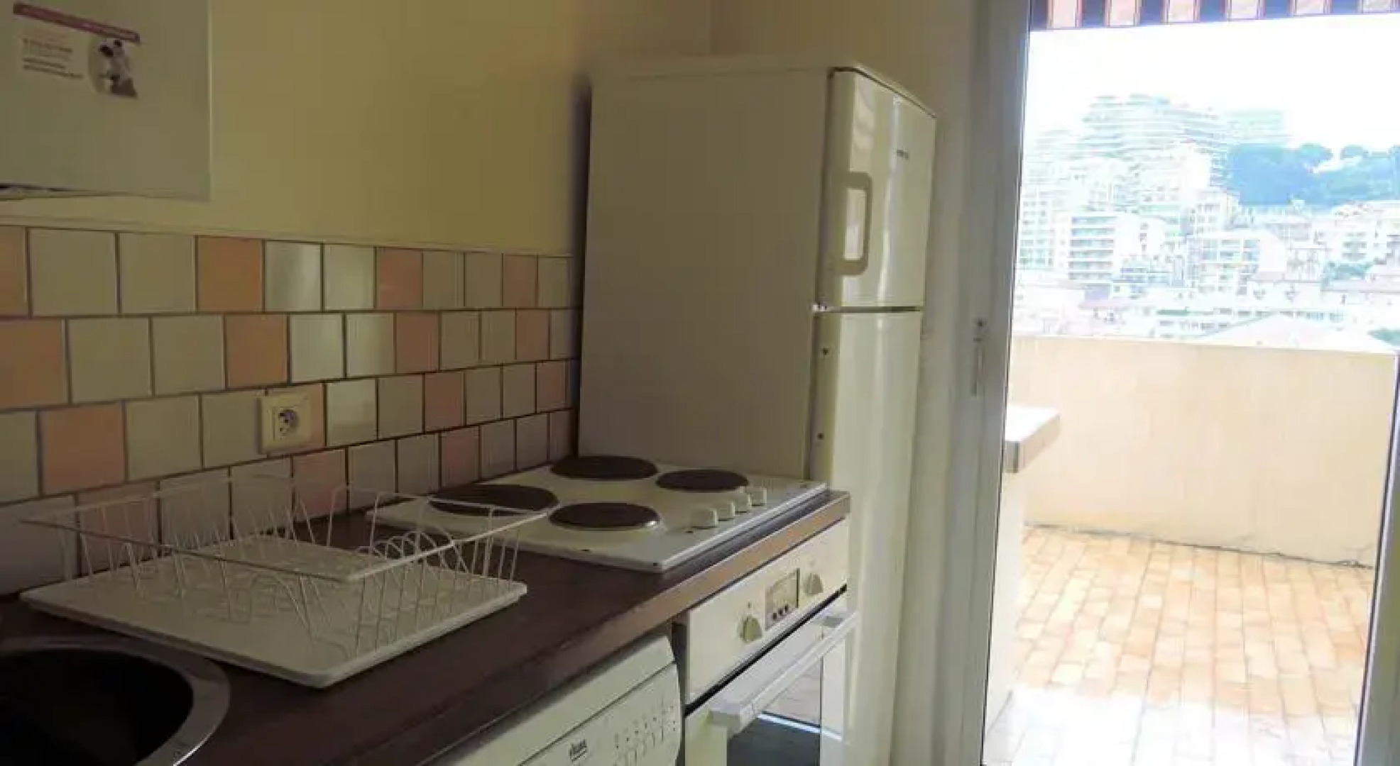 Overlooking Monte Carlo (Moneghetti)