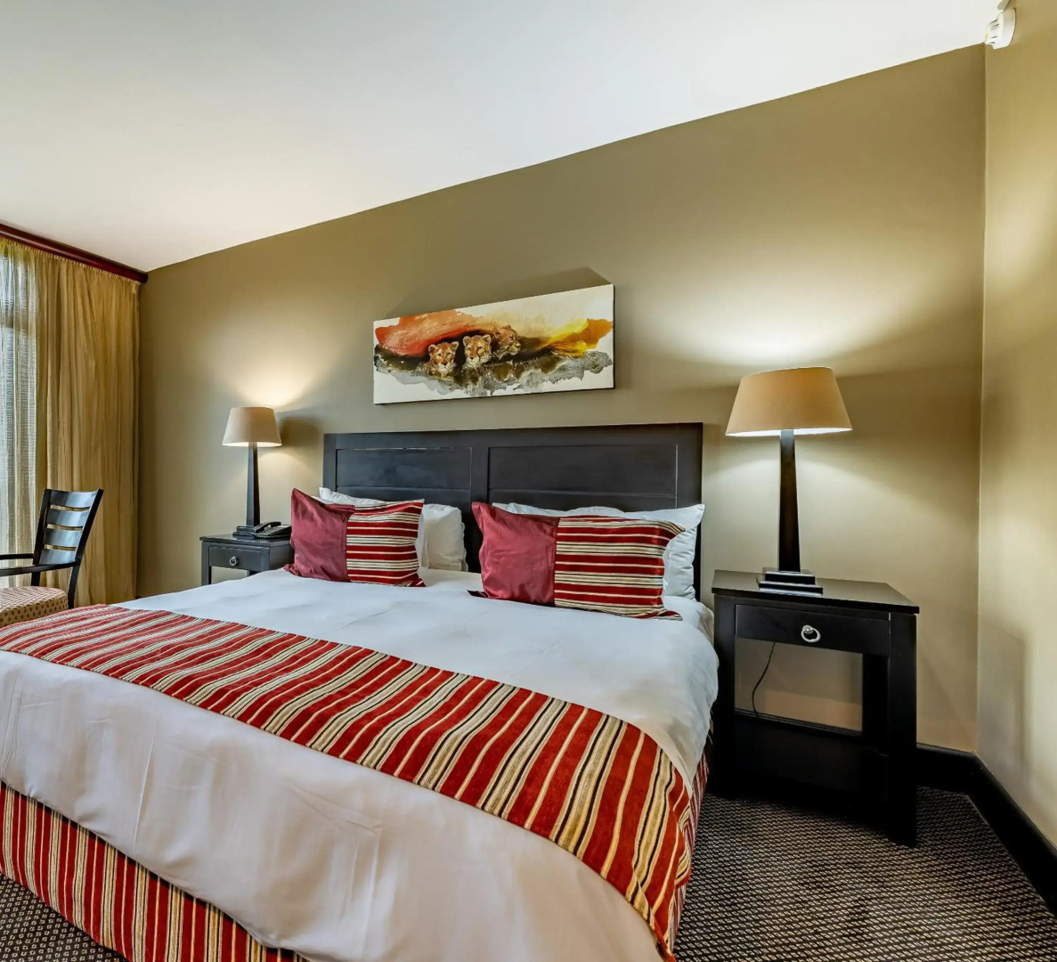 African Sky Hotels - Pine Lake Inn