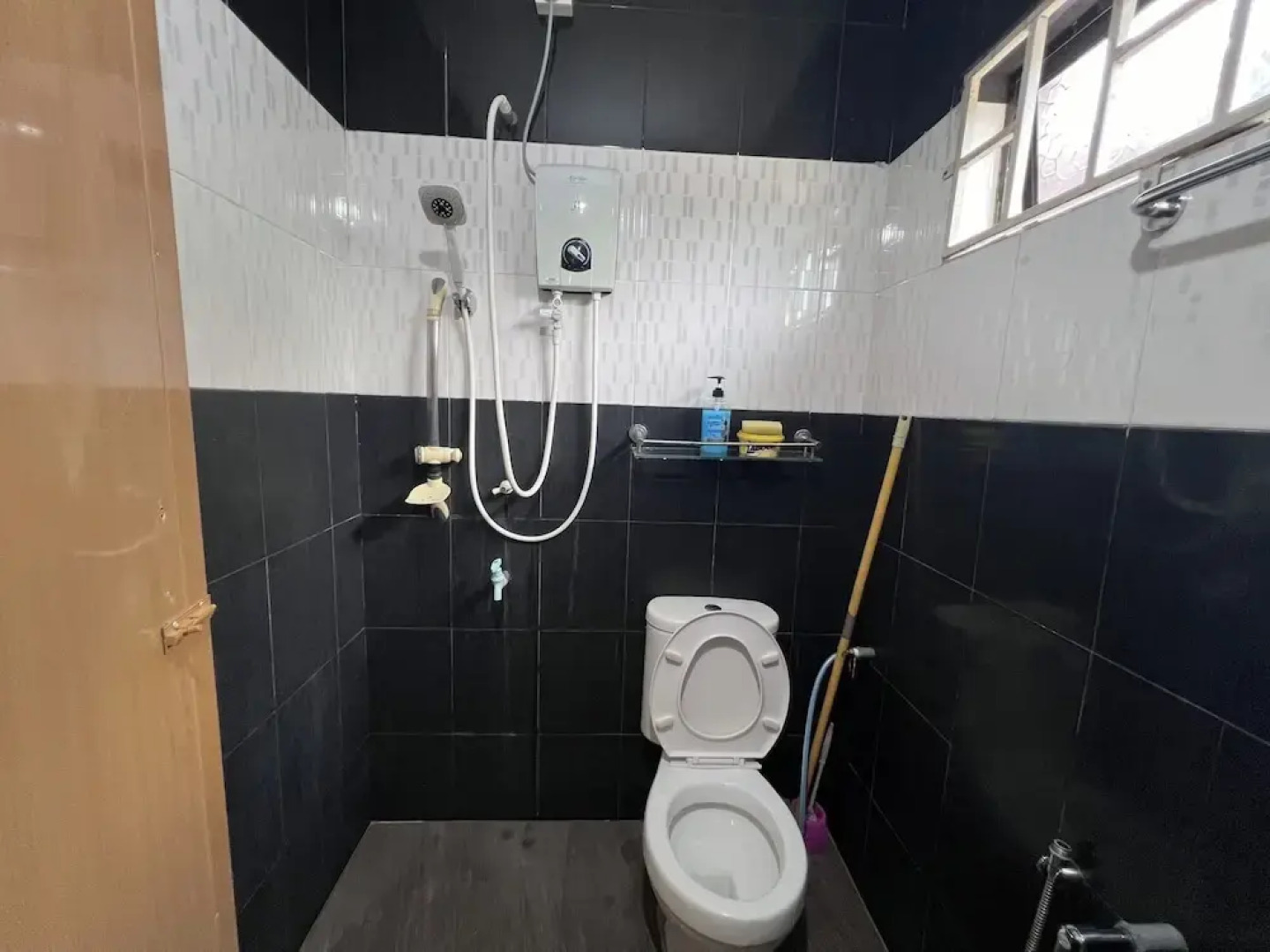 Nurbayu Chalet, Kemaman