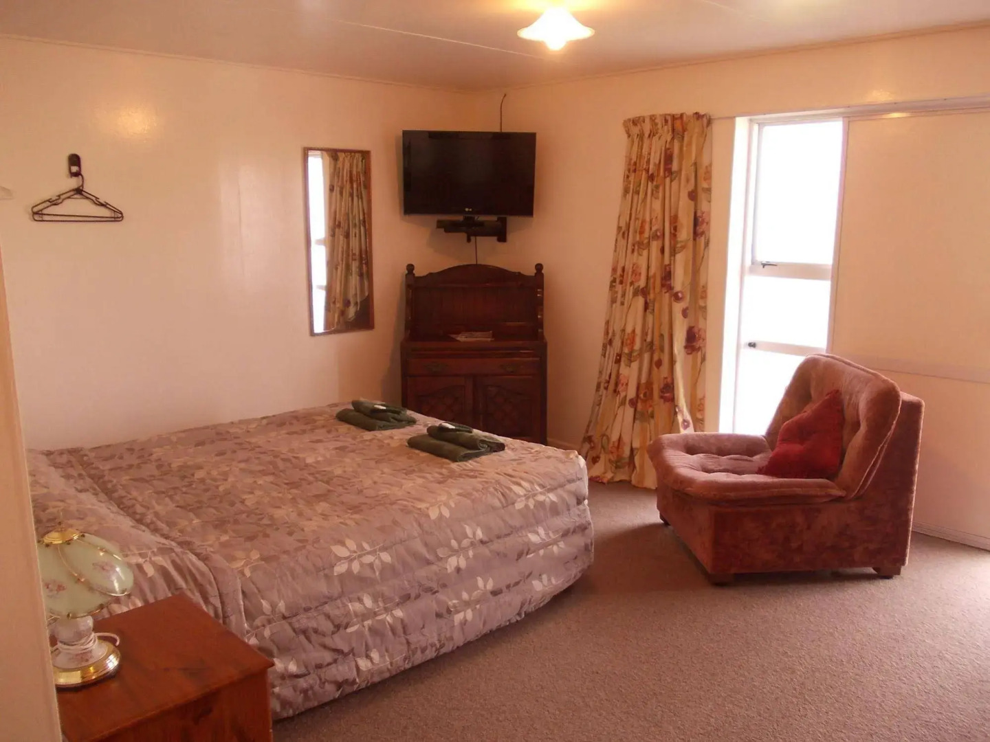 Bignell Street Motel