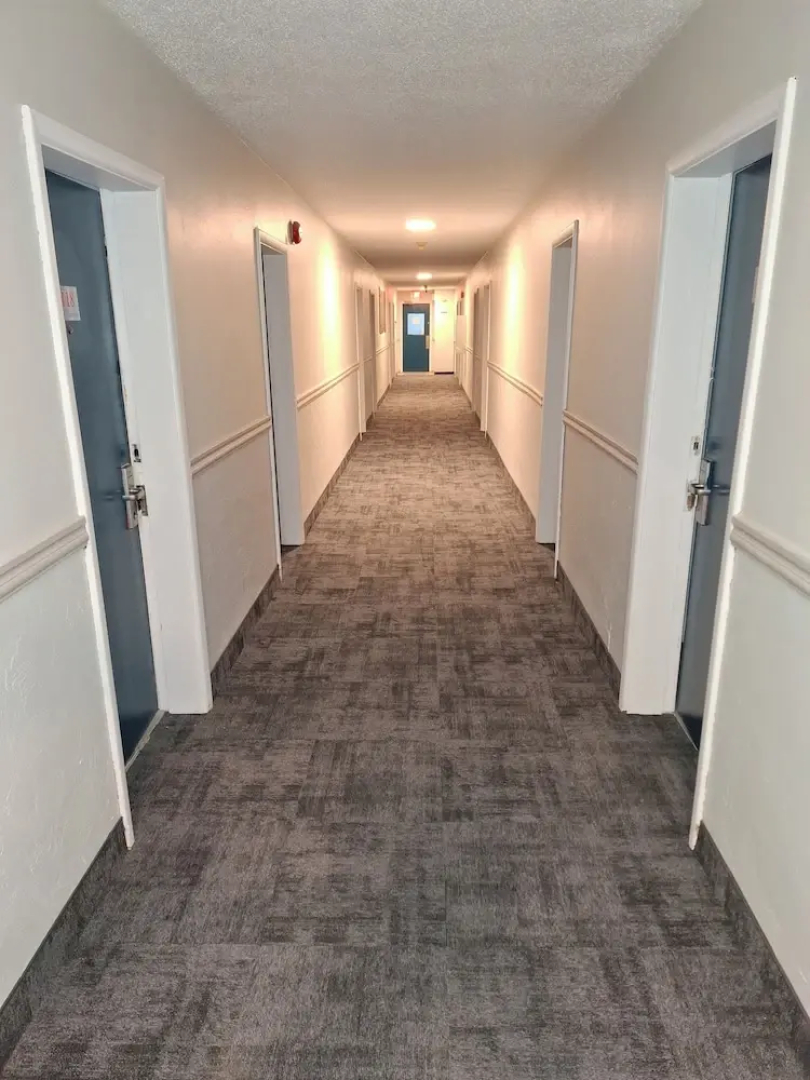 Motel 6 – Cornwall, ON