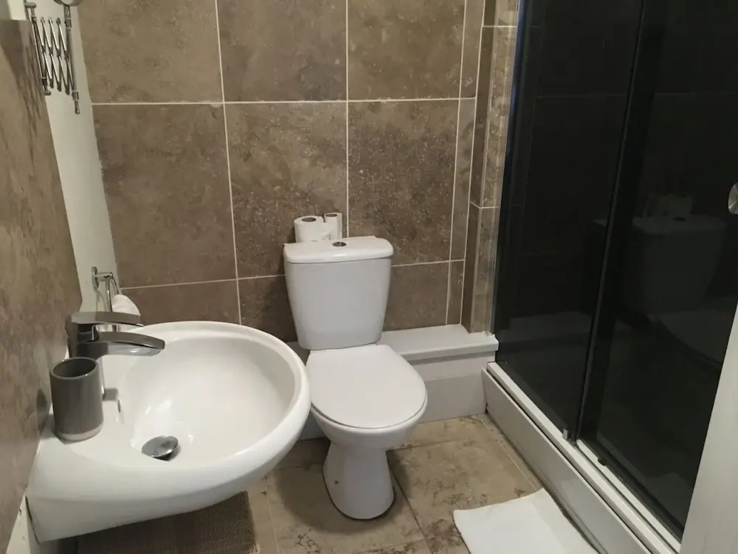 Harbour Lets - New Road Apartment - Porthcawl