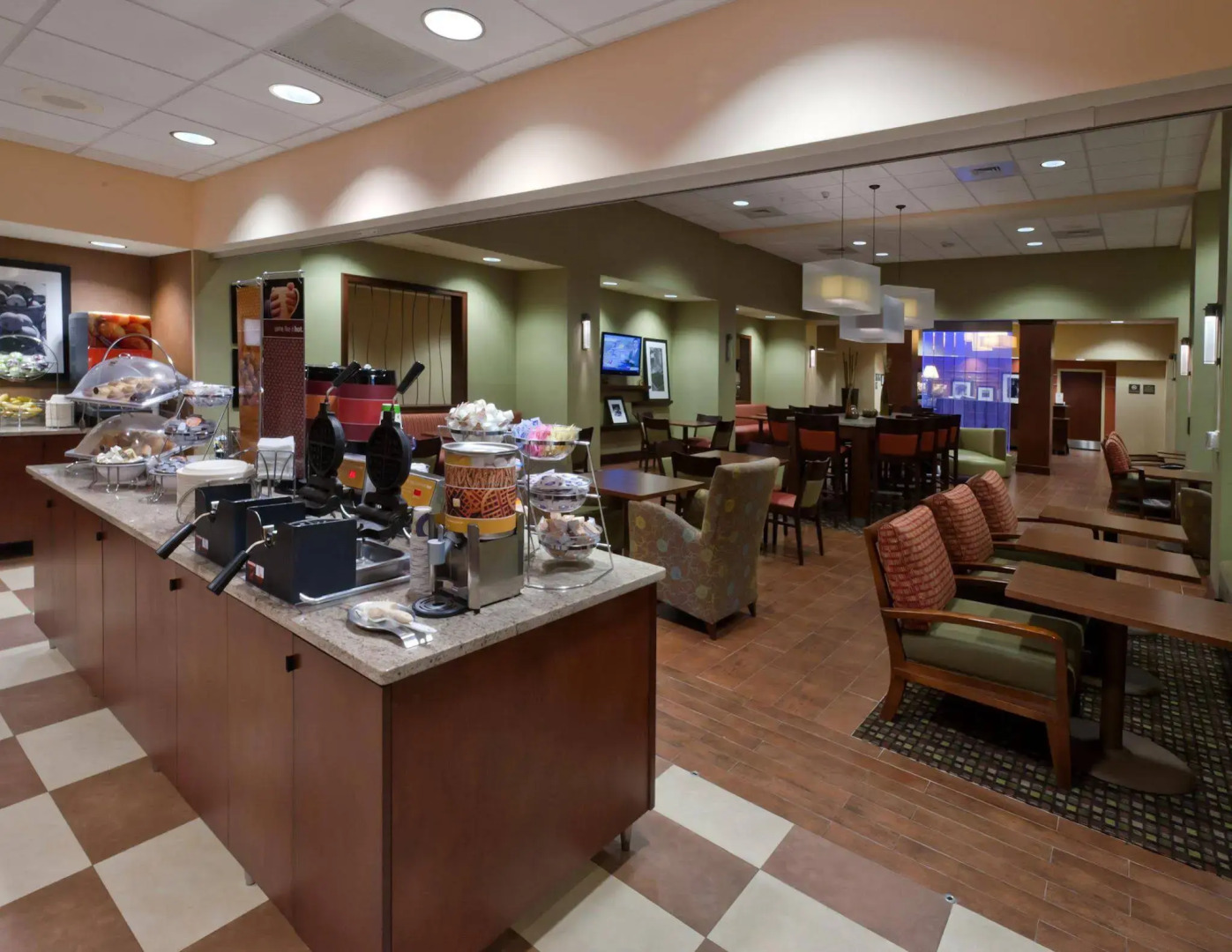 Hampton Inn & Suites Winston-Salem/University Area, NC