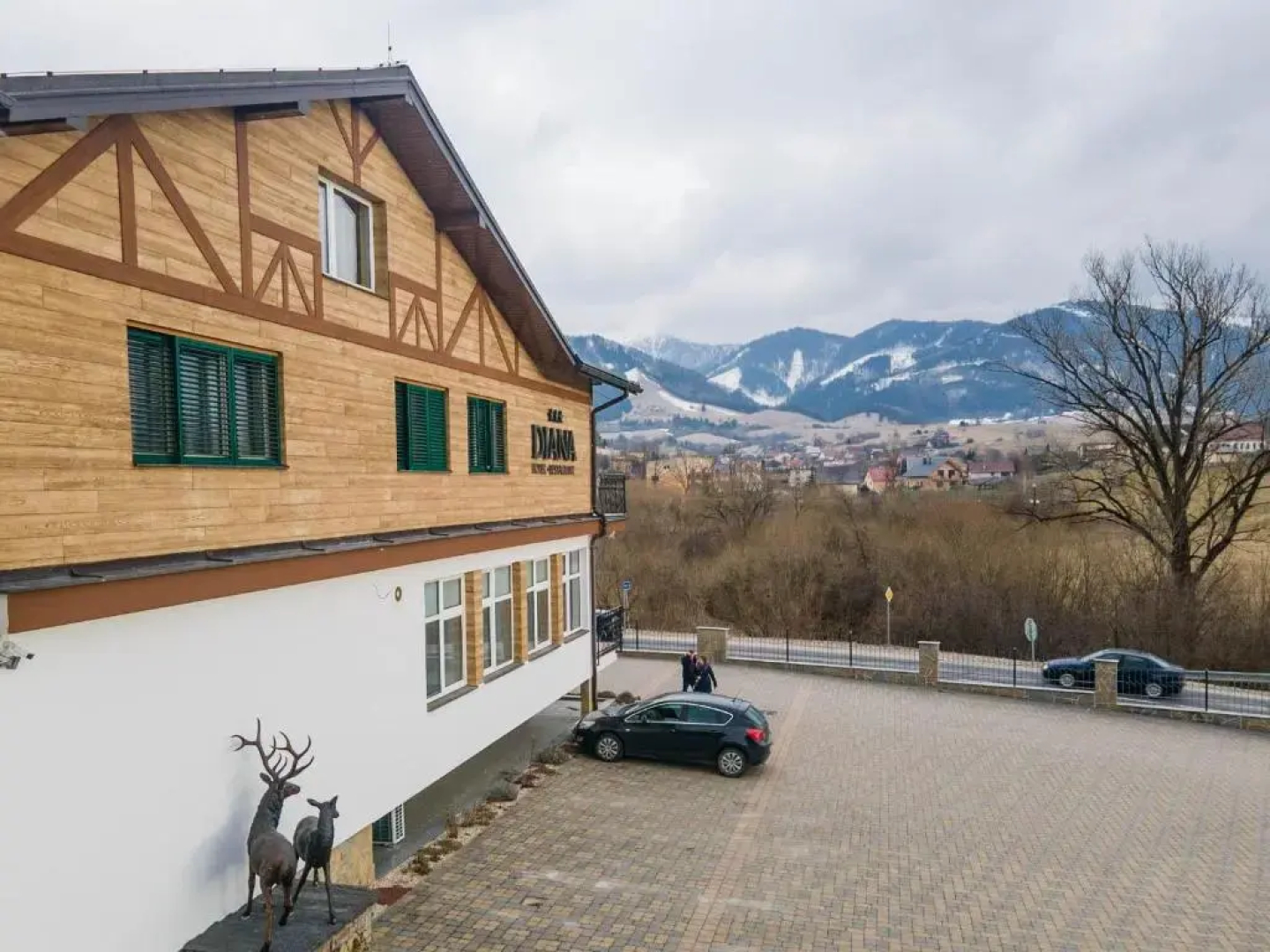 Hotel Diana