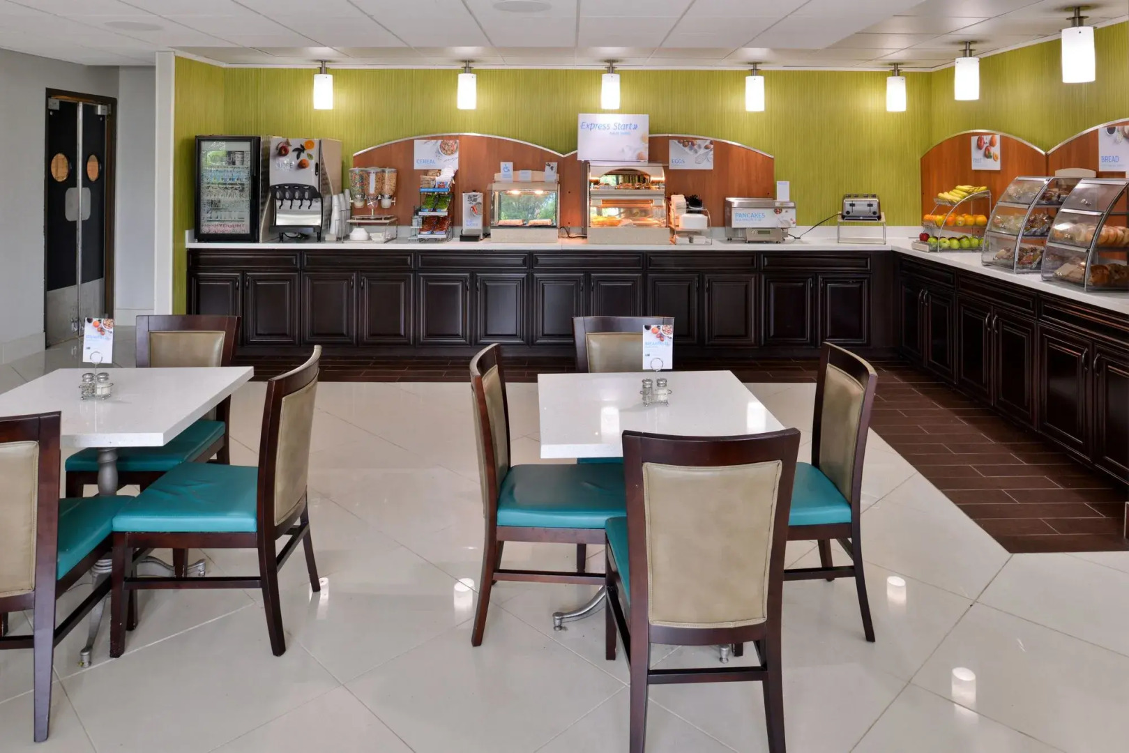 Elimwood Hotel, a Ramada by Wyndham