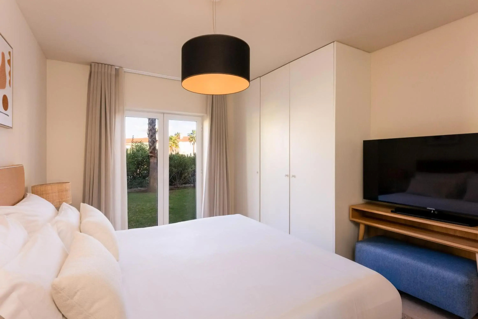 Eden Villas & Apartments