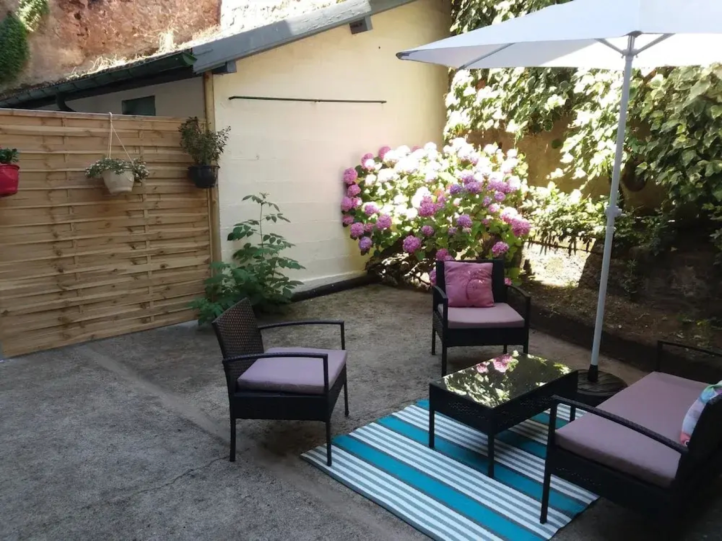 Apartment With one Bedroom in Aubin, With Enclosed Garden and Wifi - 53 km From the Slopes