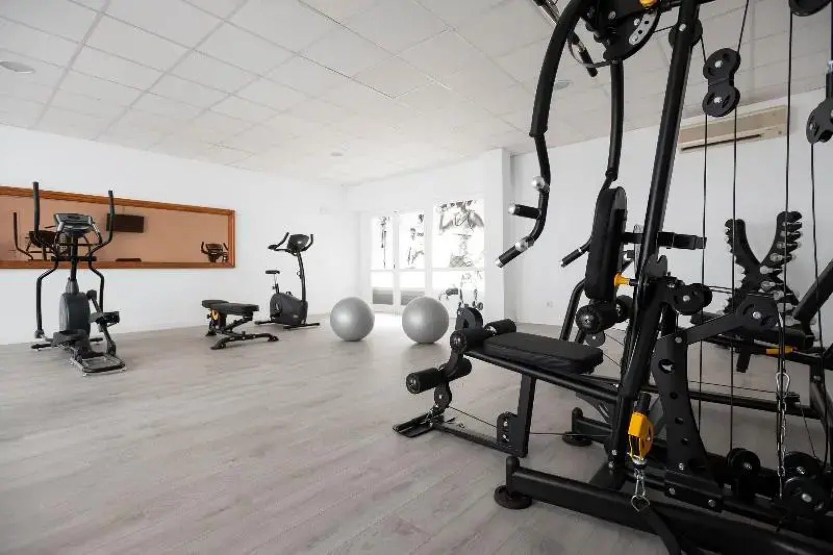 Tomir Portals Suites - Adults Only (+16)