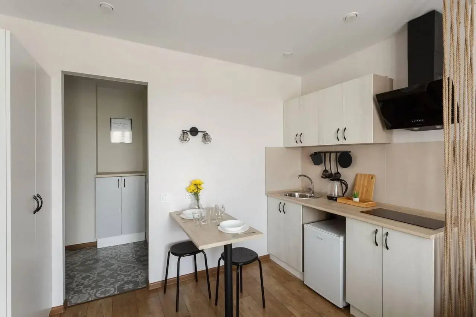 Две Подушки в микрорайоне Зеленый город 4