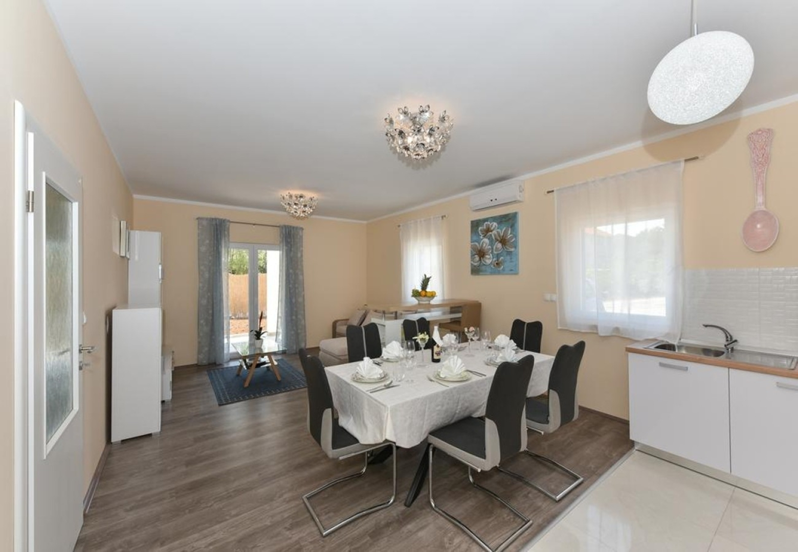 Holiday house Ani 1 - with pool : Privlaka, Zadar riviera