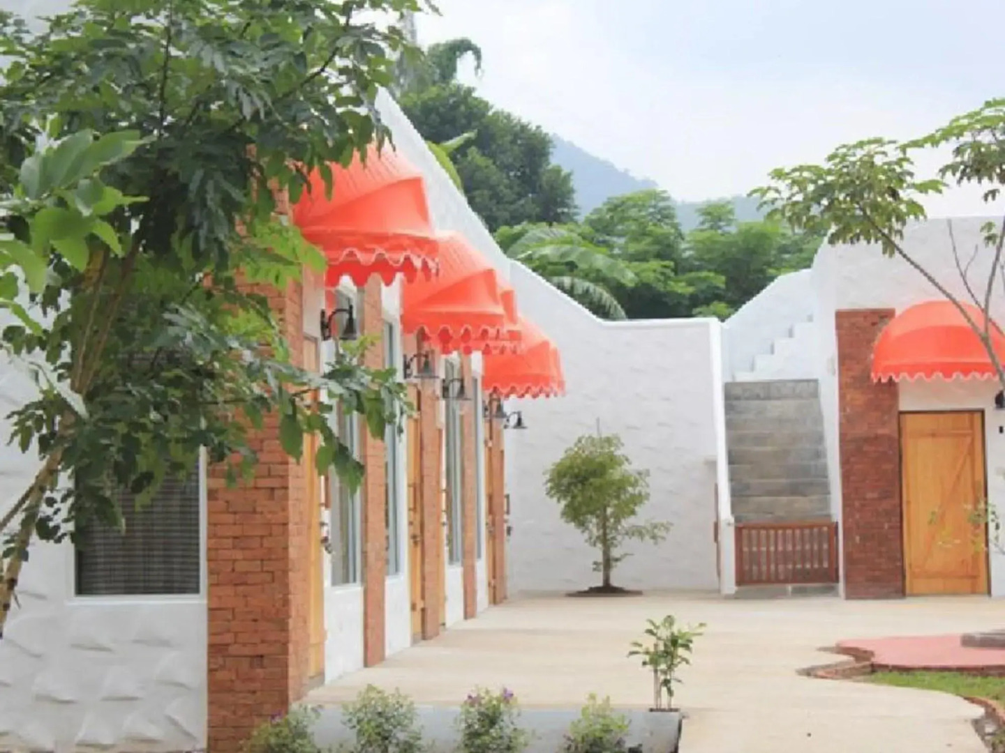 Porploen Hip Resort@Suanphung