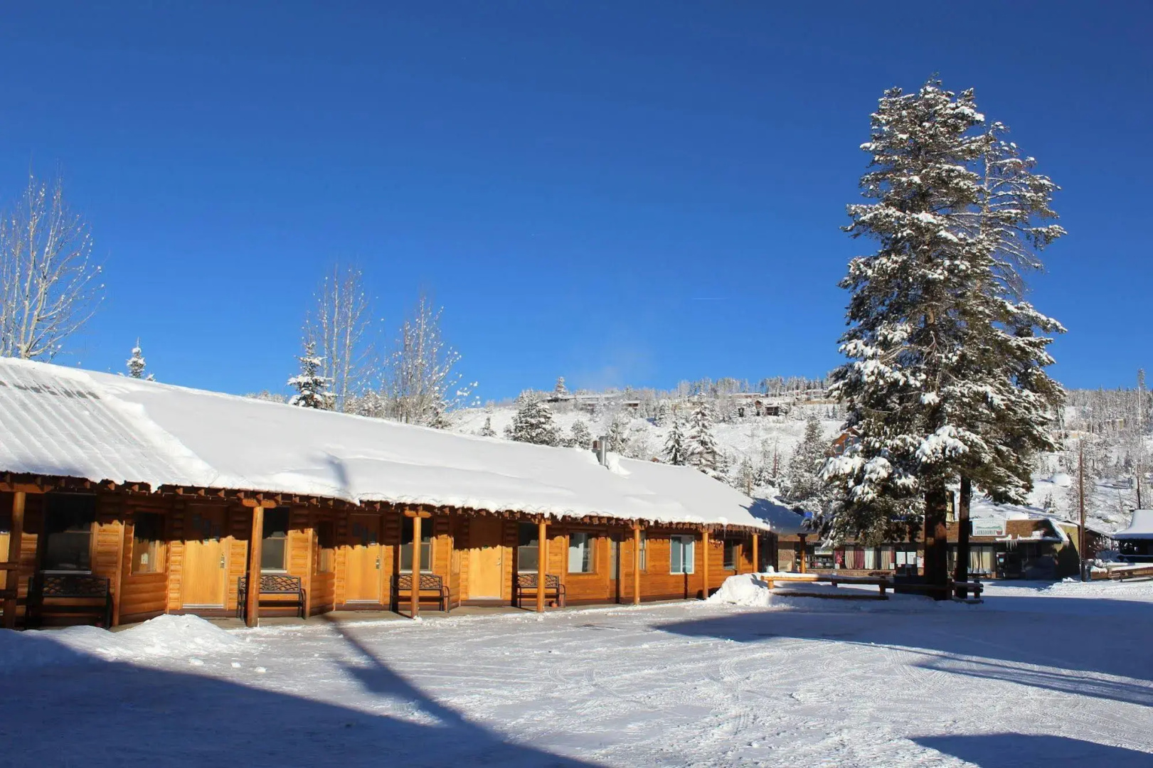 Lone Eagle Lodge