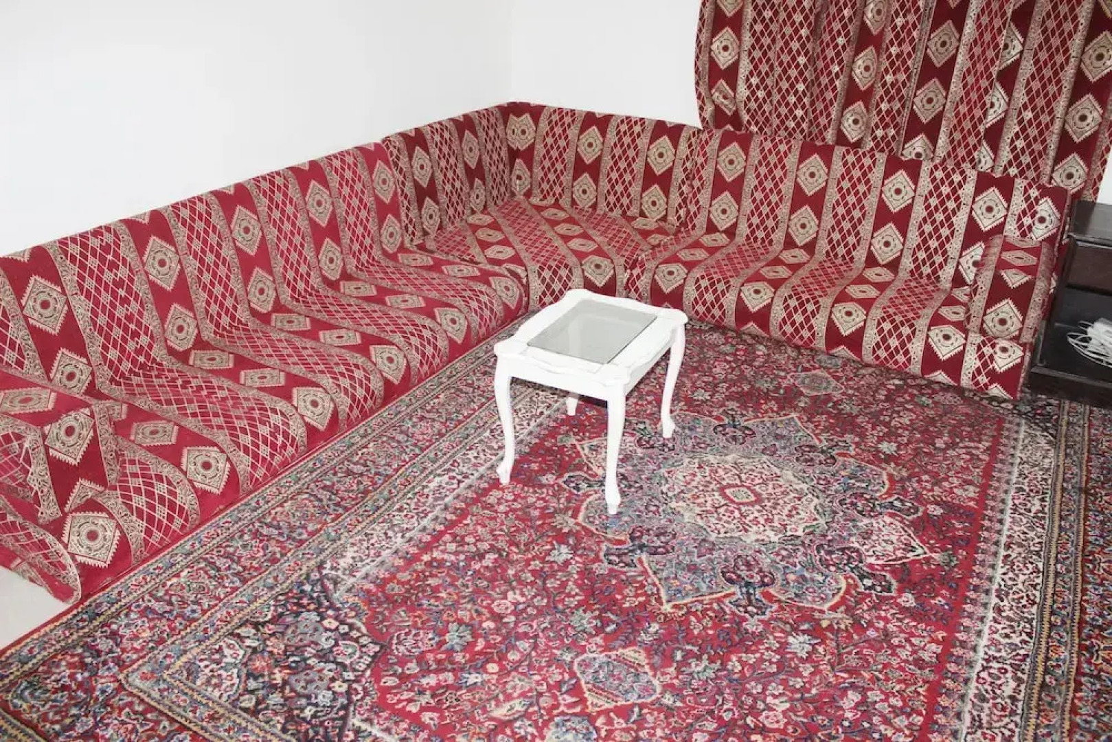 Al Eairy Furnished Apartments Qassim 3