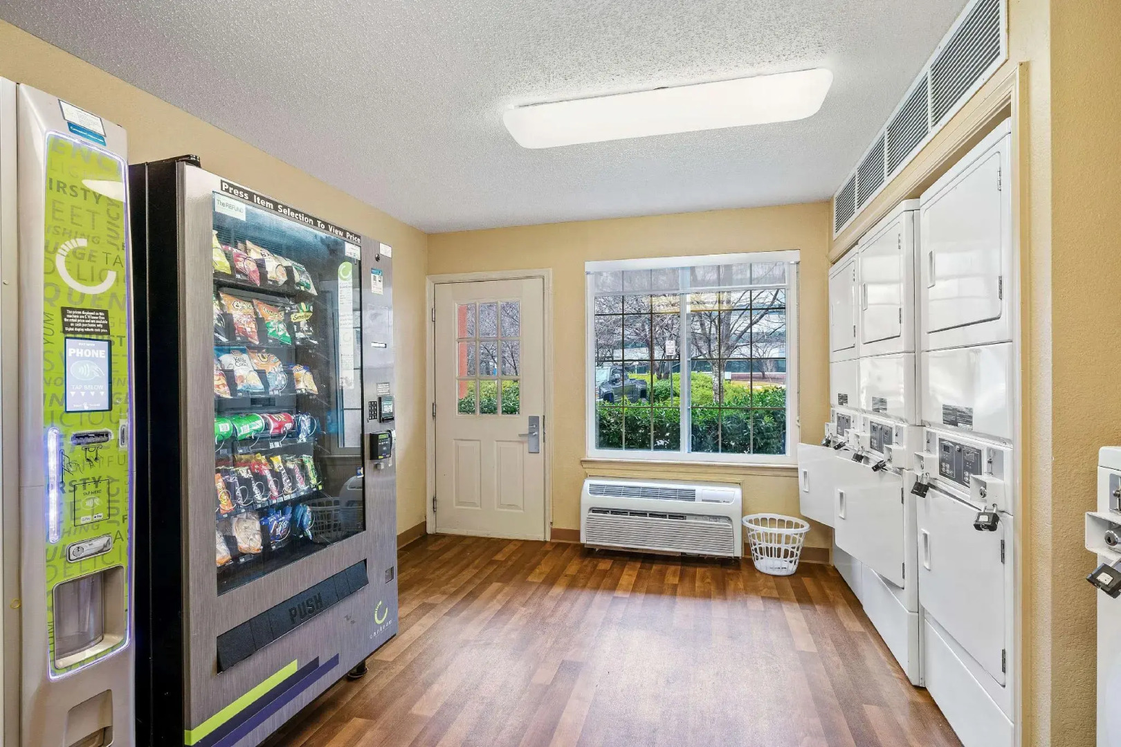 Extended Stay America Suites Washington DC Falls Church