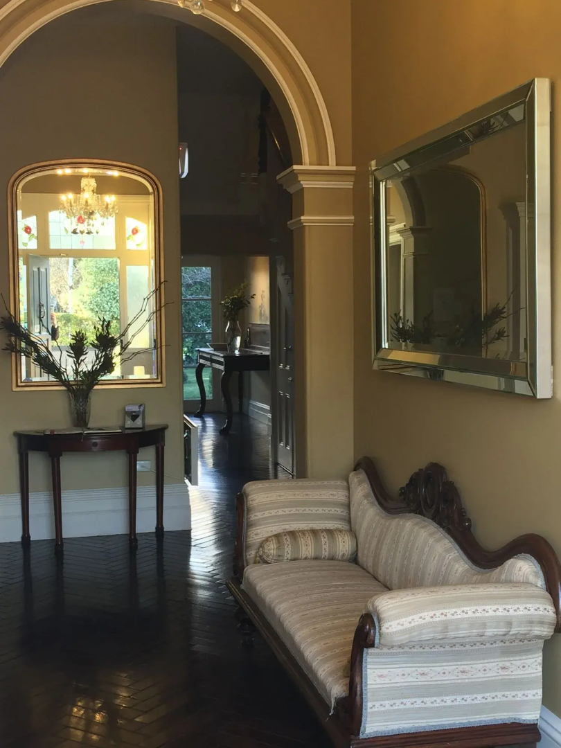 Clydesdale Manor