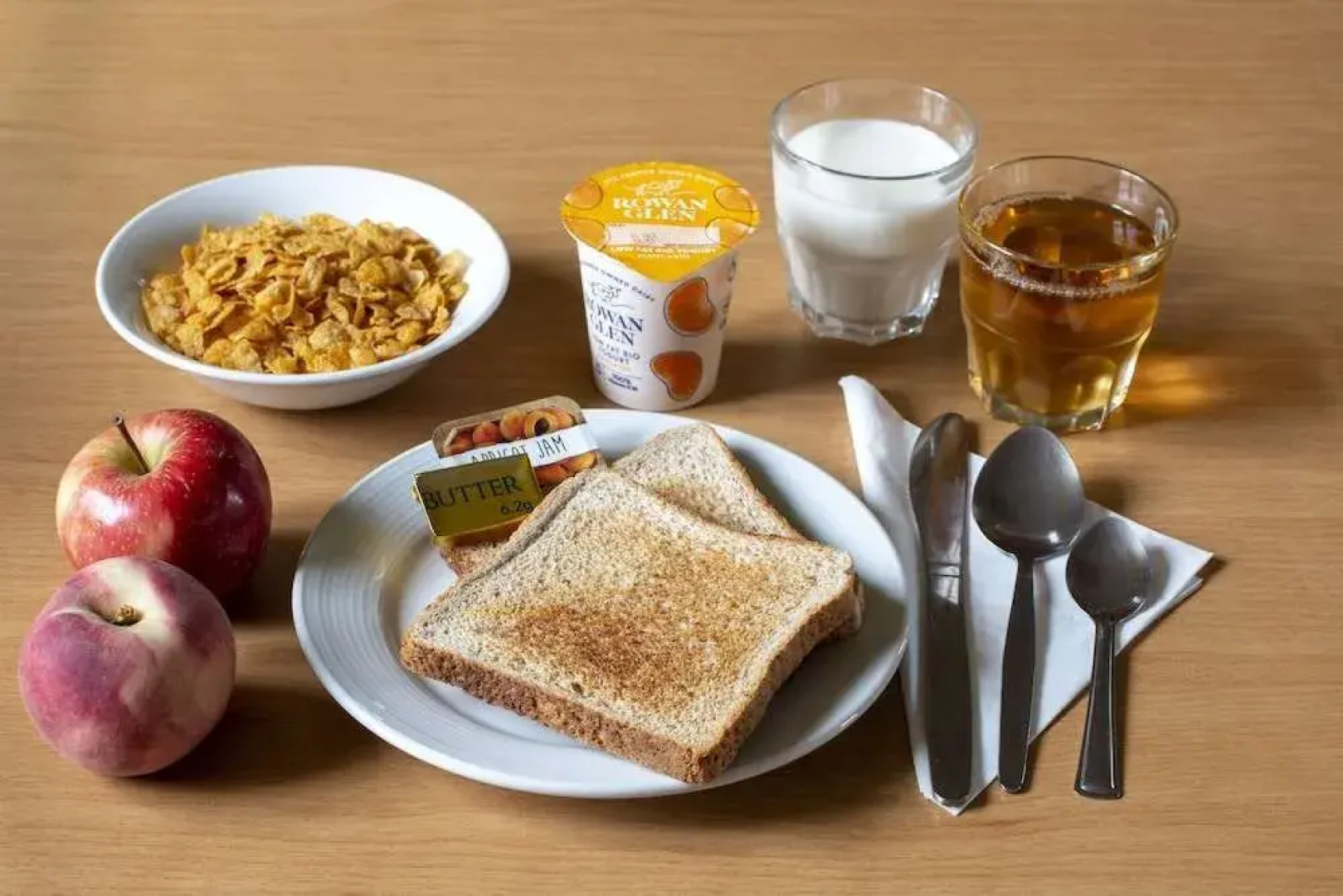 Port Charlotte Hotel