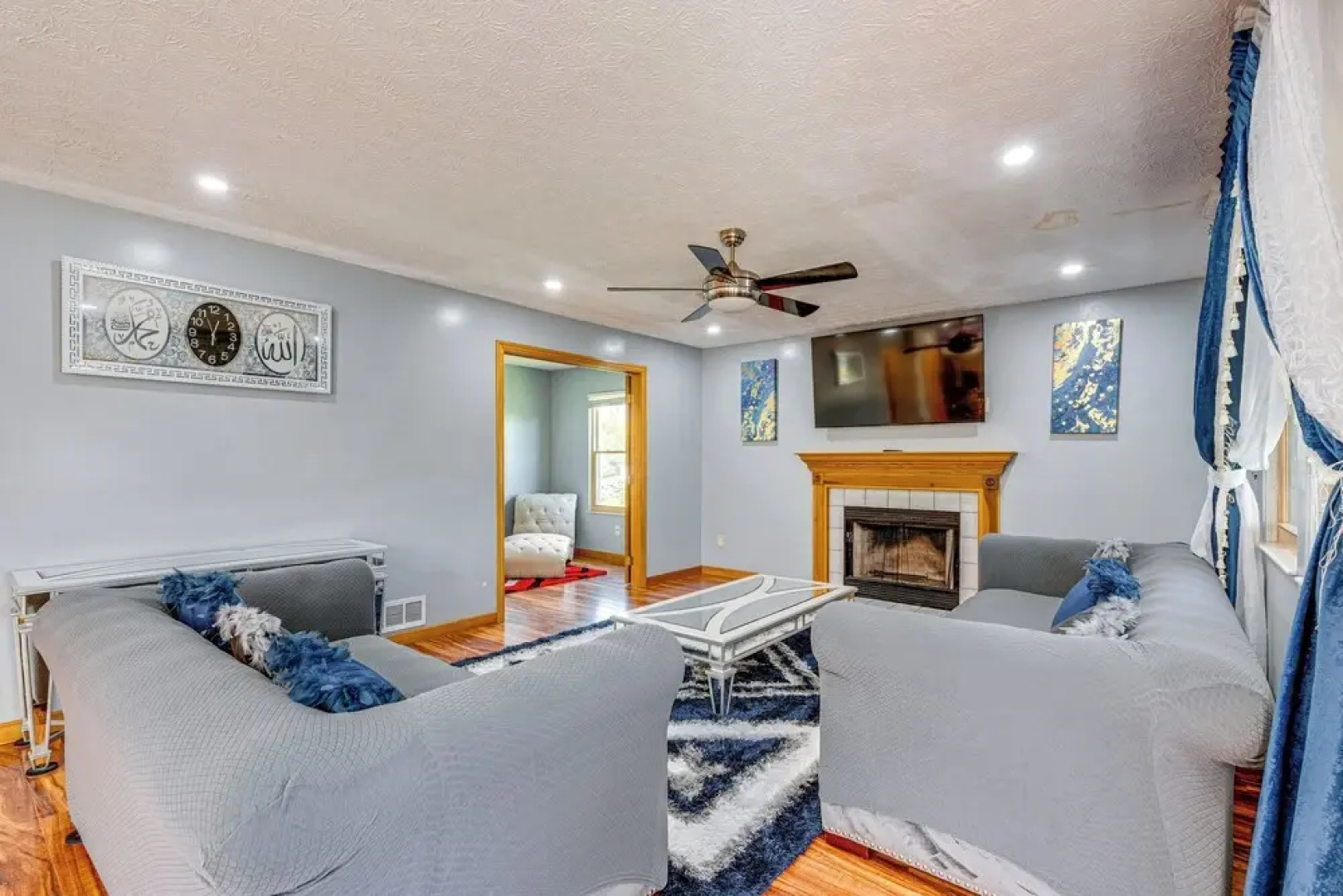 Families Welcome: Lake-view Home, 2 Mi to Gahanna!